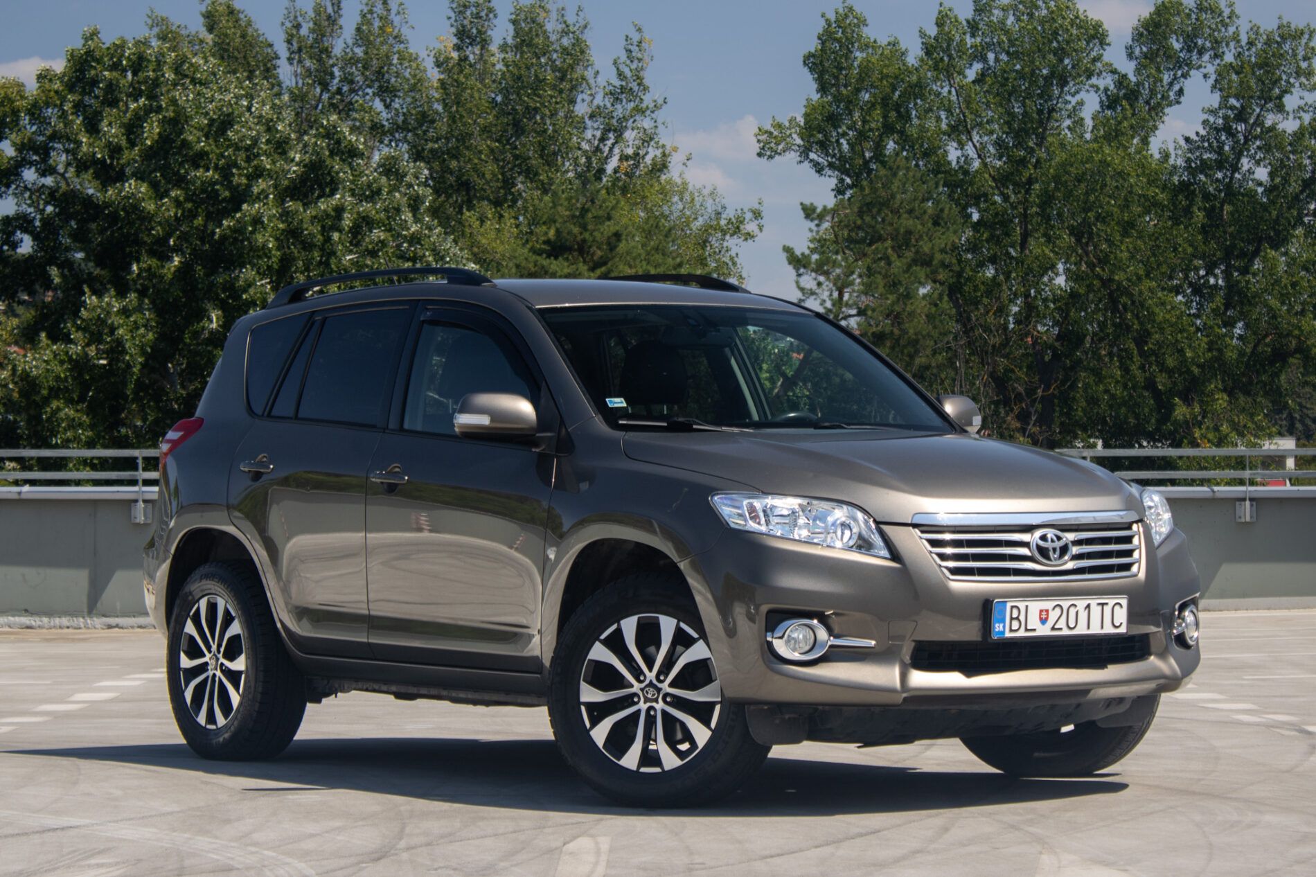Toyota Rav4 - fotka 3