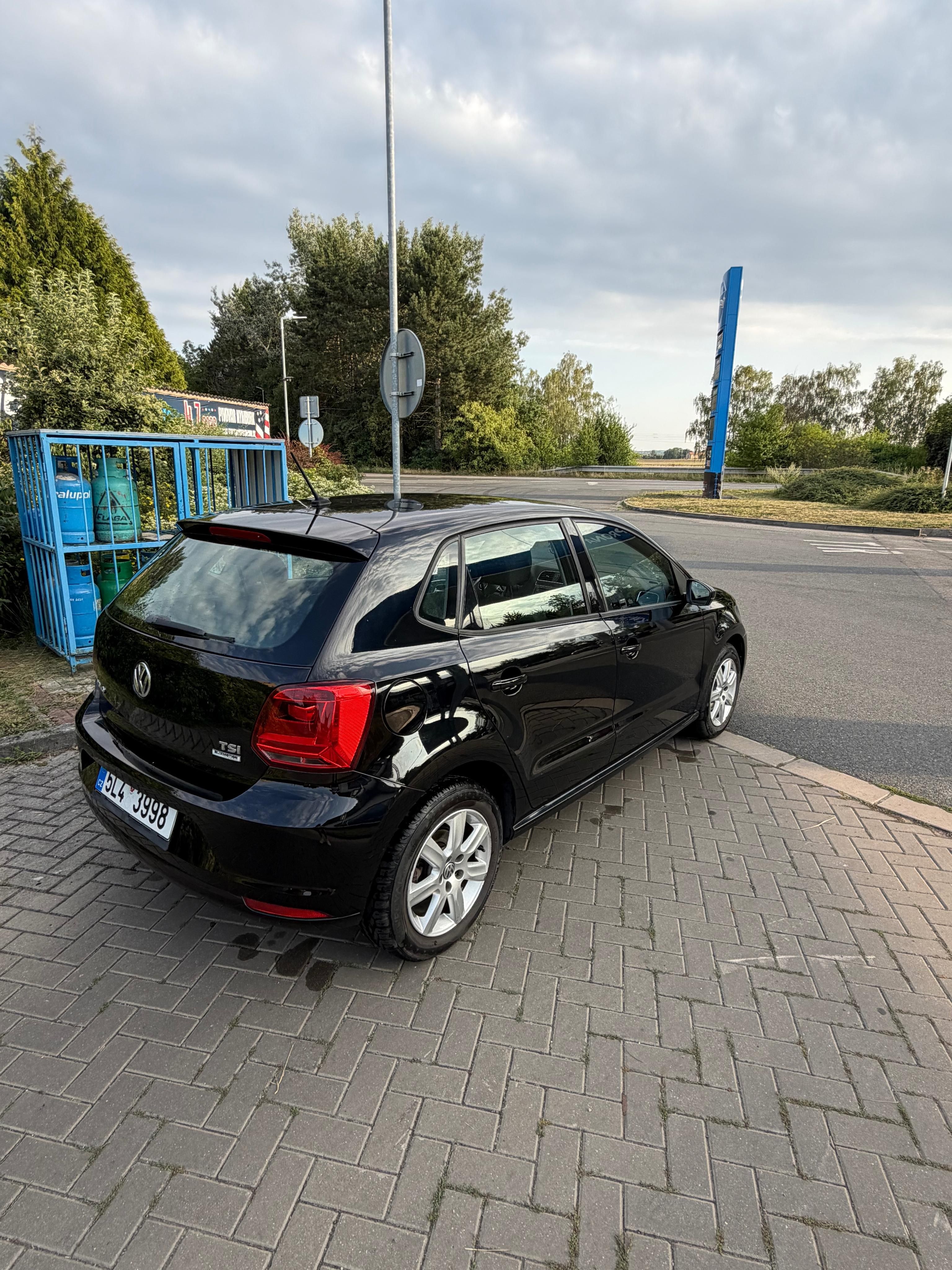 Volkswagen Polo, VW Polo, 1.2 TSI, nová STK - fotka 3
