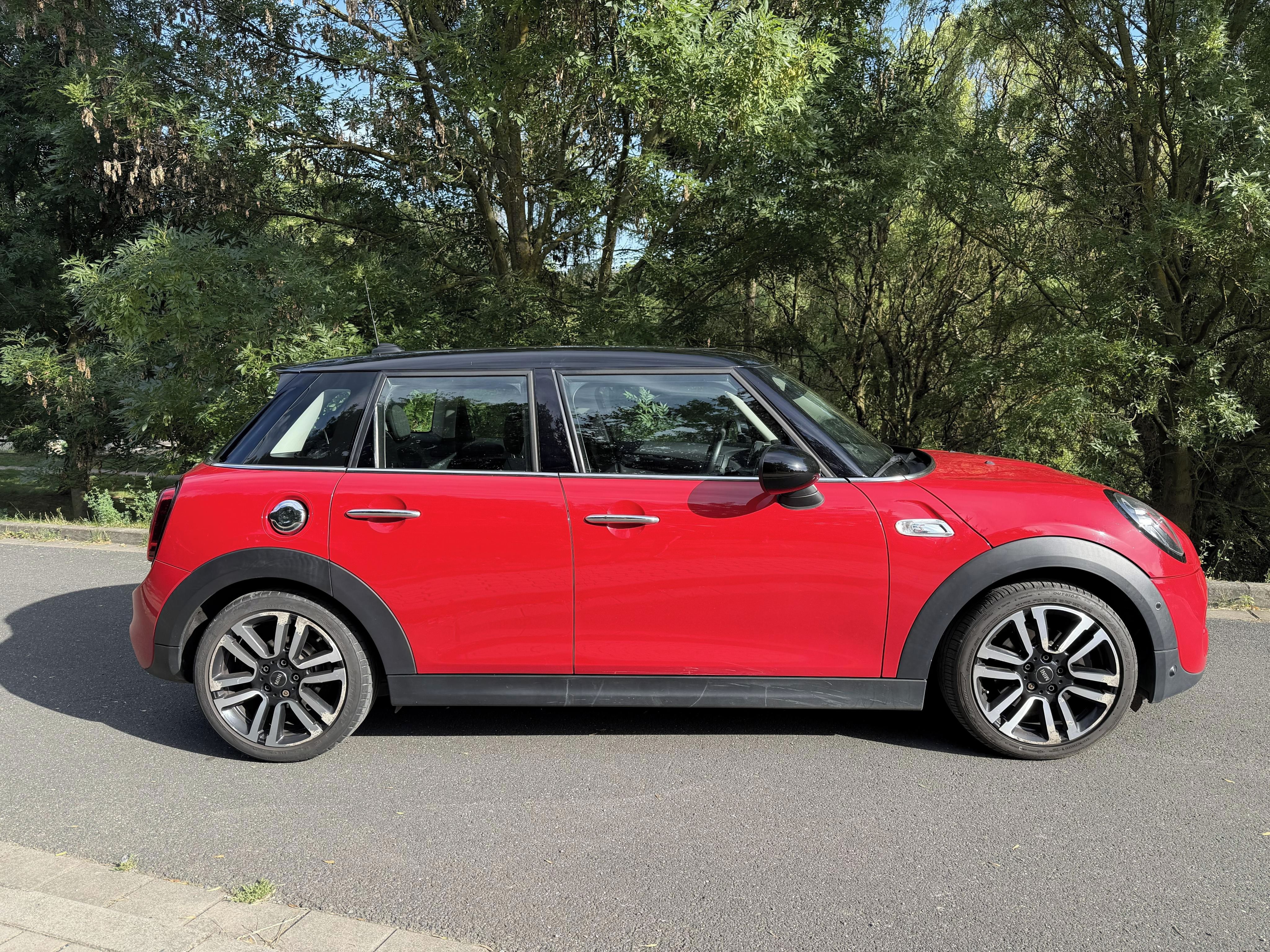 Mini Cooper S, 5dr (2019) - Automat, Panorama - fotka 4