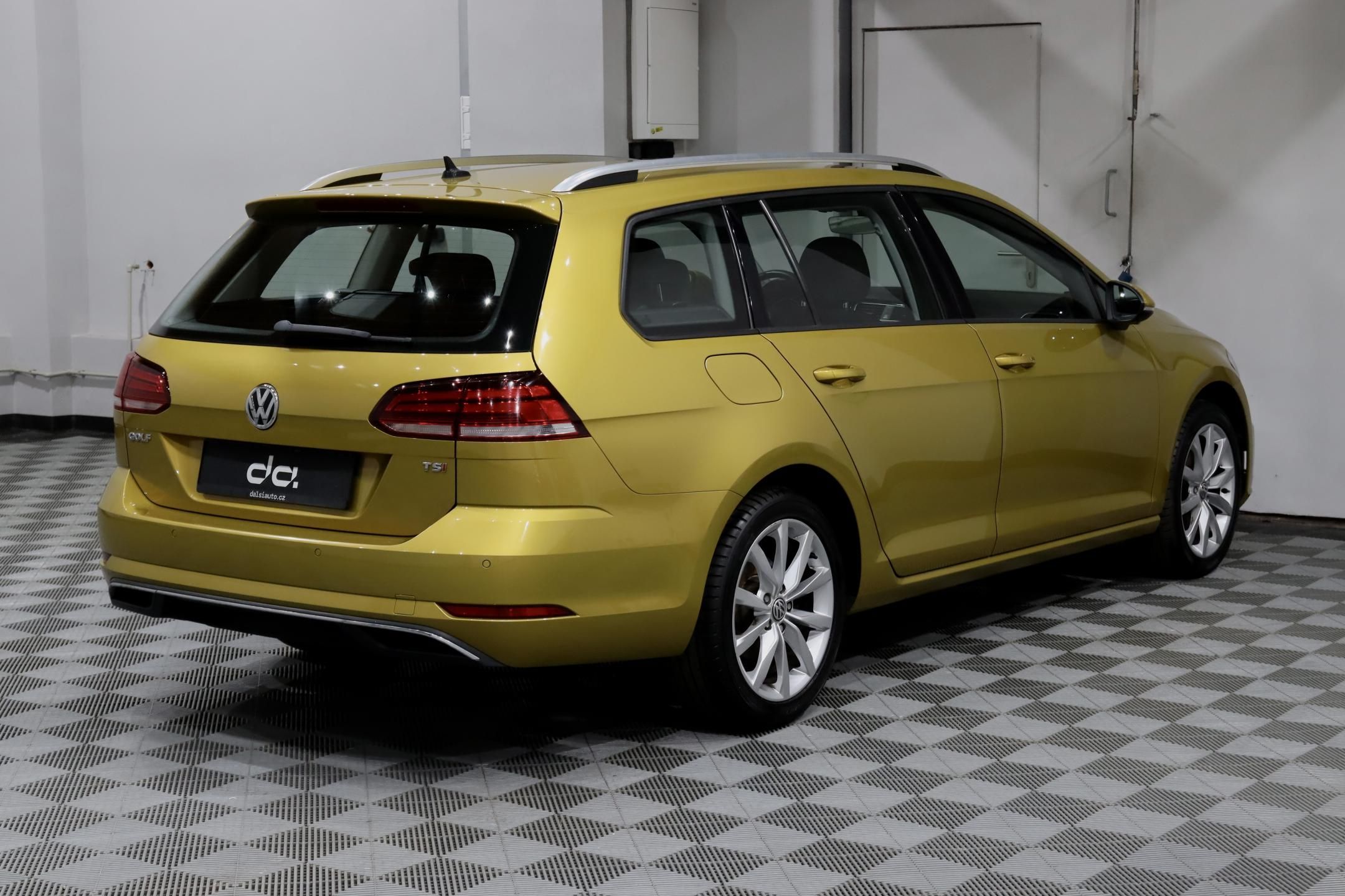 Volkswagen Golf, 7 FL Variant 1.4 TSI 92 kW - fotka 6