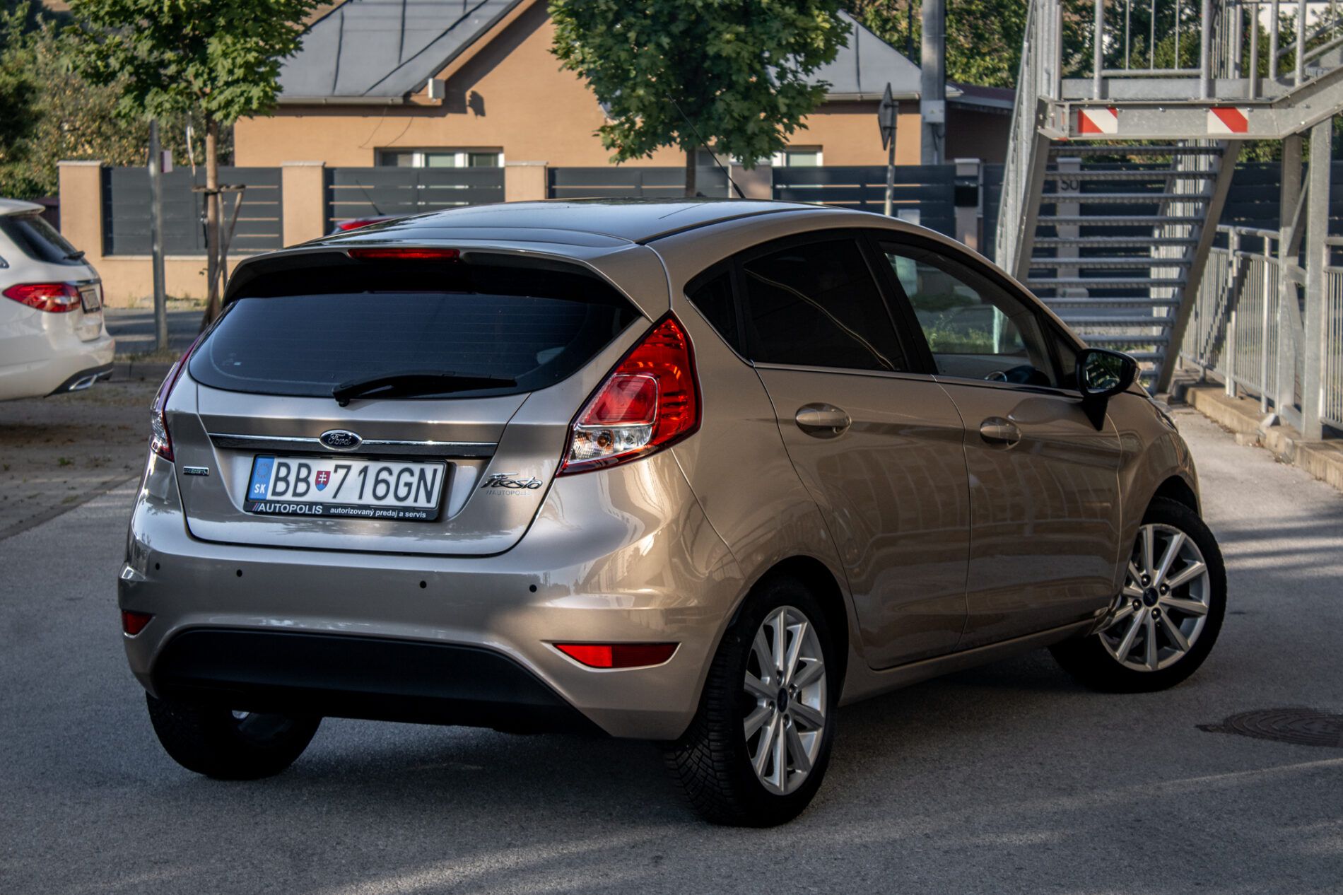 Ford Fiesta - fotka 5