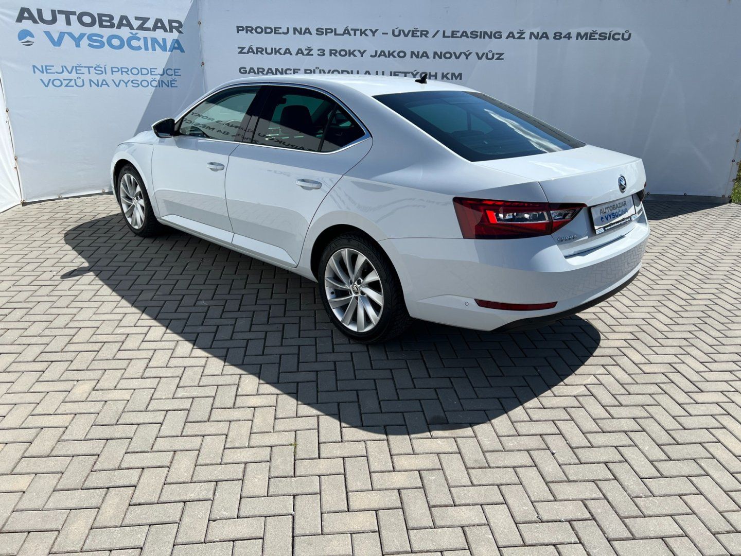 Škoda Superb, 2.0TDi 110kW DSG! Style+! ČR! - fotka 6
