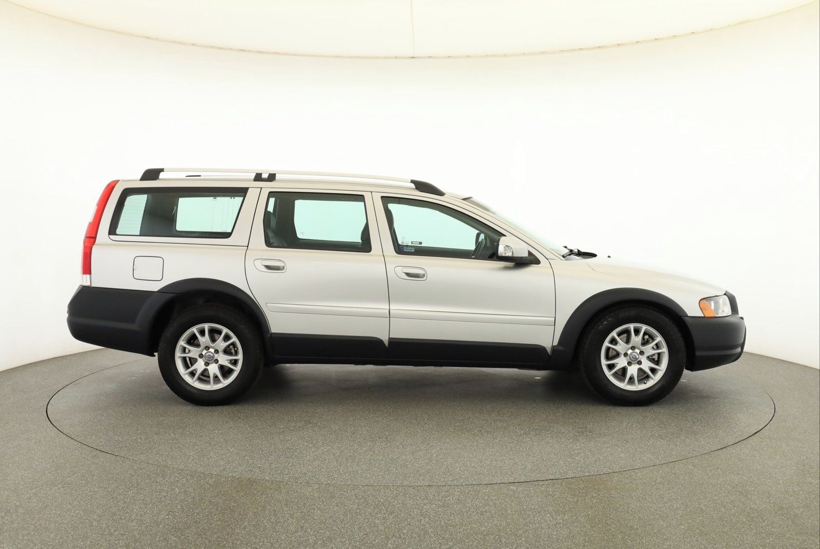 Volvo XC70, D5 AWD, 4X4 - fotka 6