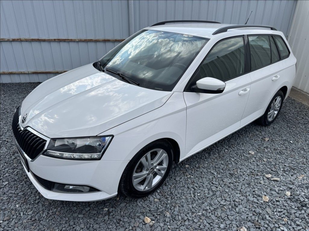 Škoda Fabia, 1,0 TSI DPH tažné 1maj původČR - fotka 5