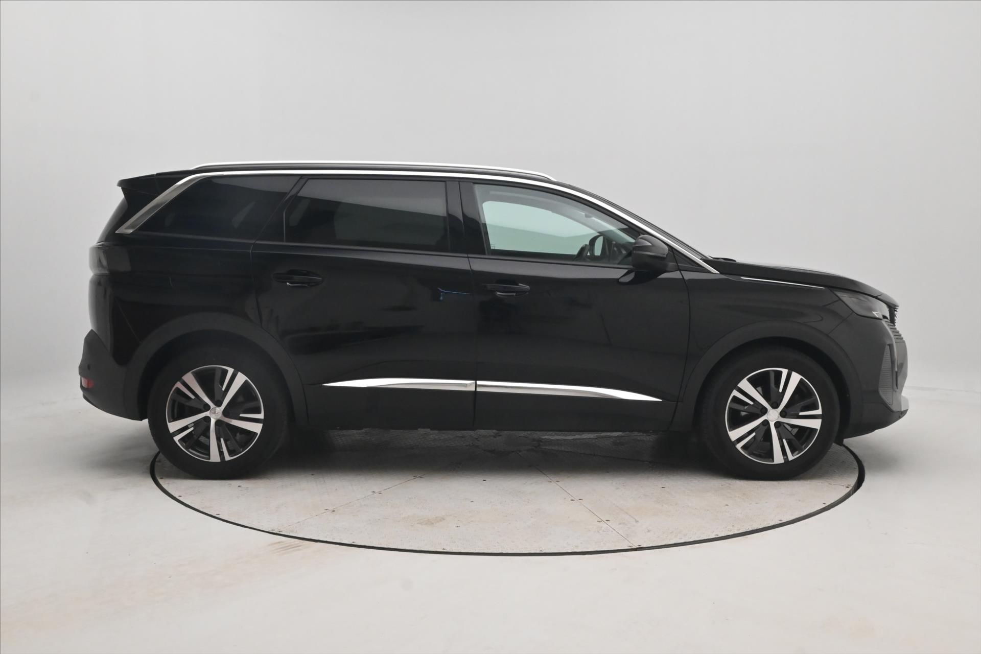 Peugeot 5008, 1,5 96kW BlueHDi 7 míst Záruka - fotka 4