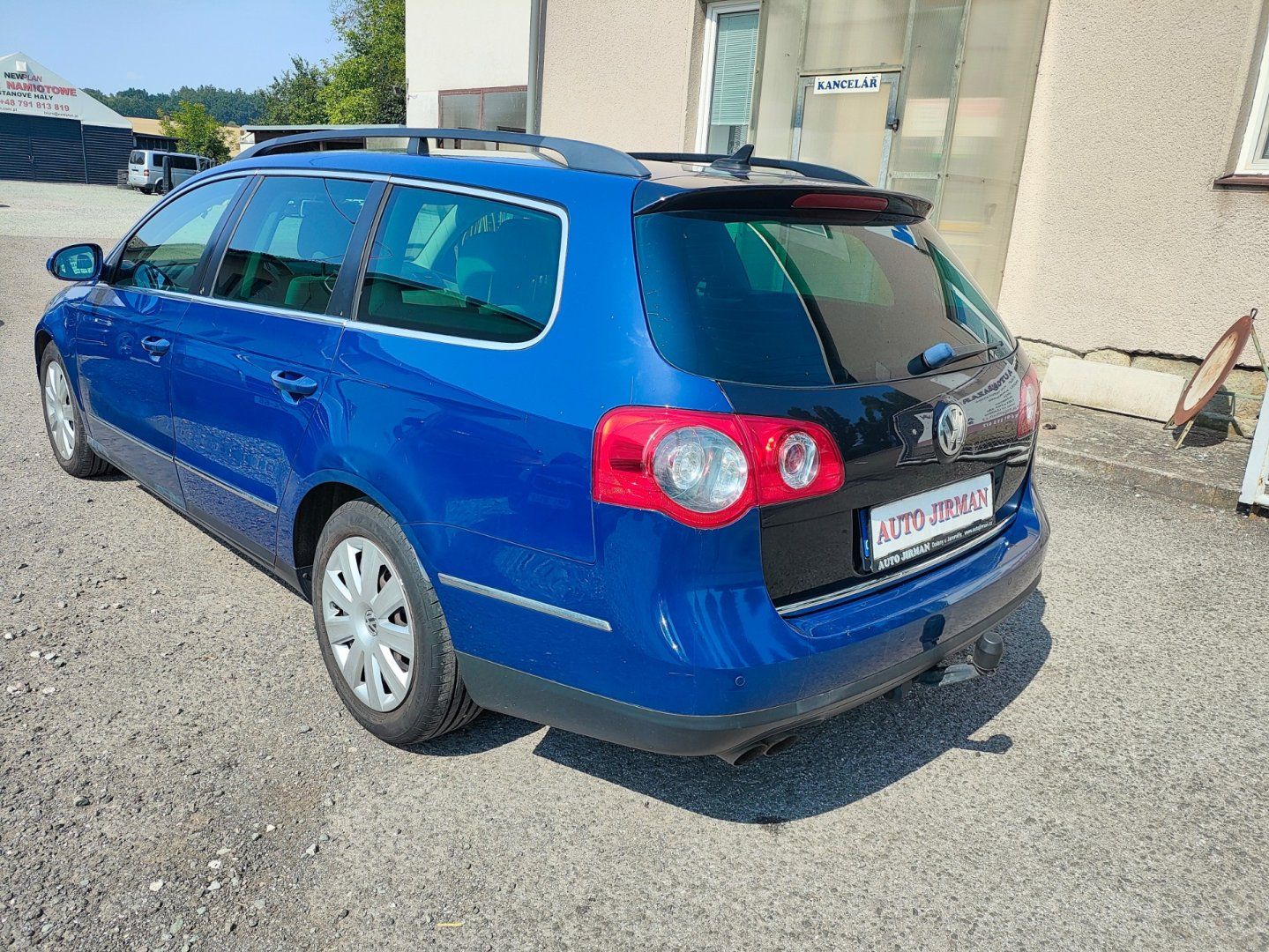 Volkswagen Passat, 2,0 TDi Comfortline - fotka 4