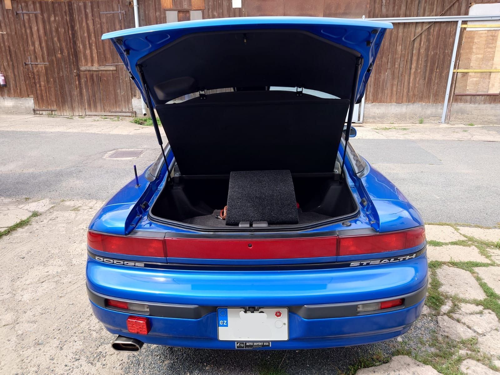 Dodge Stealth, 3.0 V6 122 kW (Mitsubishi 3000 - fotka 5