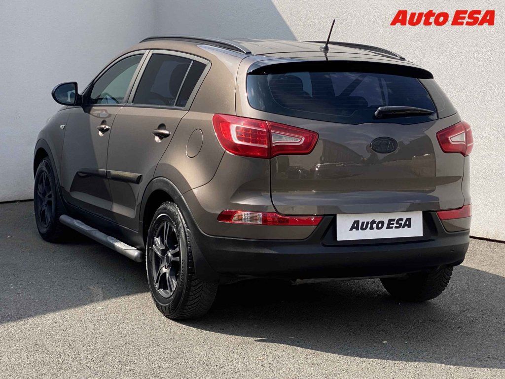 Kia Sportage, 1.6GDI,1.maj,ČR - fotka 6