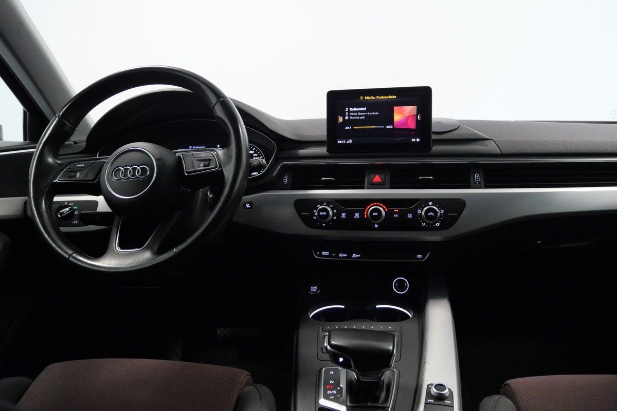 Audi A4 Avant, 2.0 TDI 110kW S tronic sport - fotka 5