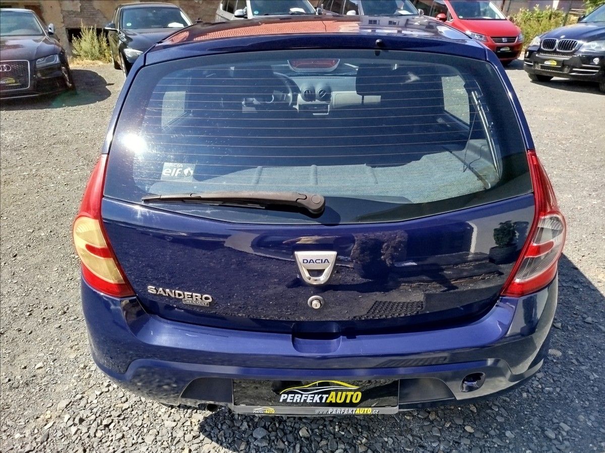 Dacia Sandero, 1,2 i 55kW, 1.MAJITEL, Arctica - fotka 5