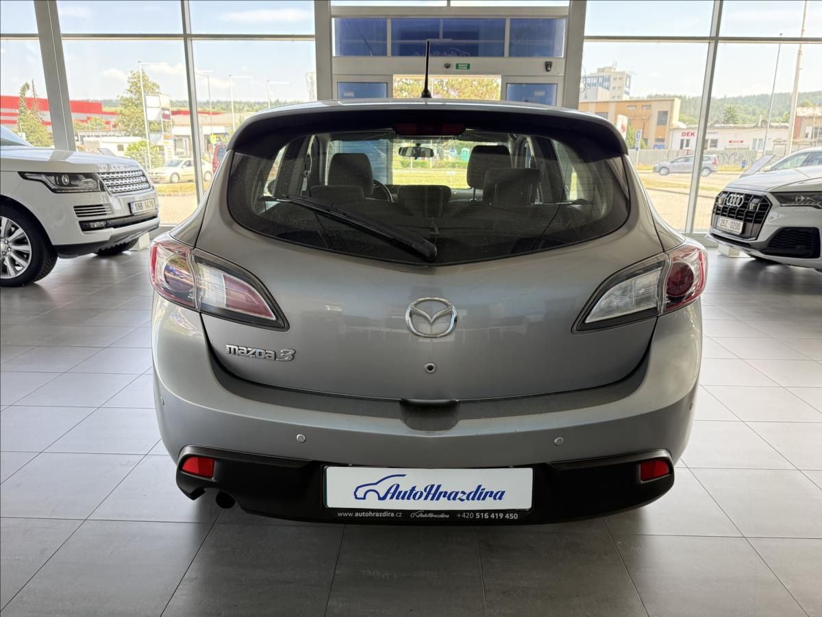 Mazda 3, 1,6   77kW,SENZORY - fotka 6