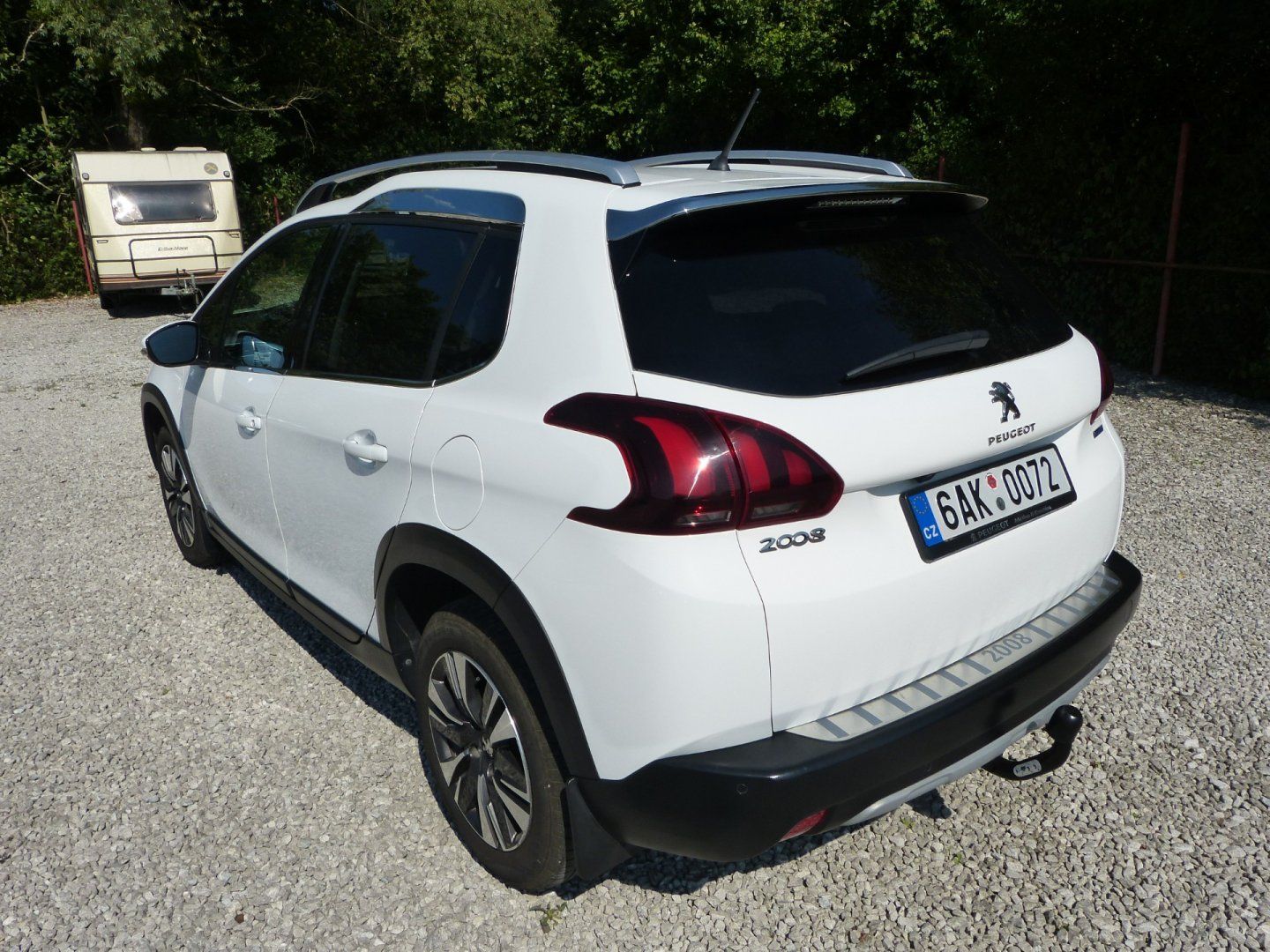 Peugeot 2008, 1.6 HDI - fotka 4