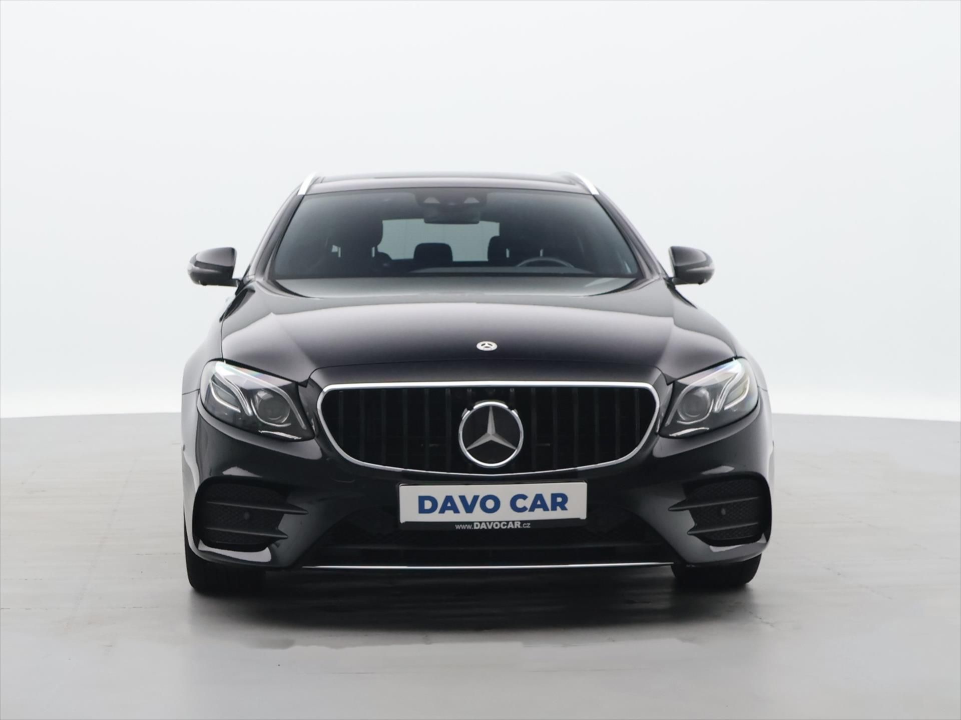 Mercedes-Benz Třídy E, 3,0 450 270 kW 4Matic AMG CZ - fotka 2