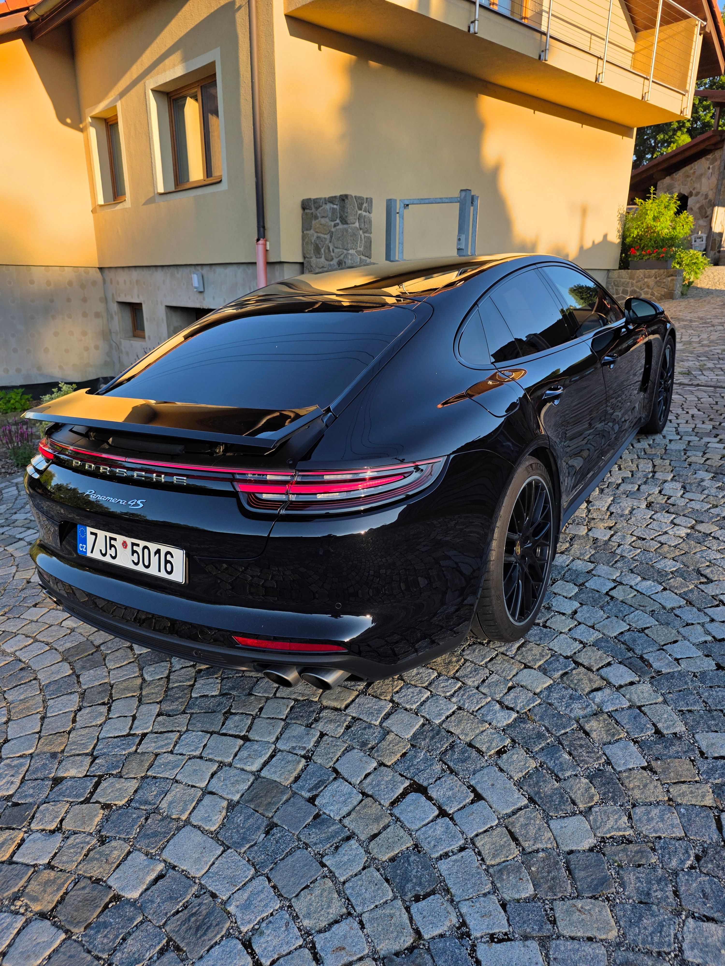 Porsche Panamera, 4S V6 2.9 - fotka 5