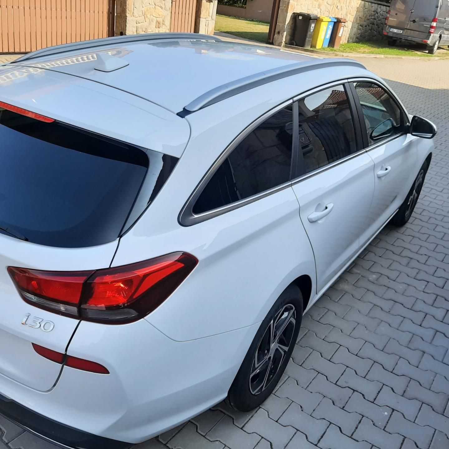 Hyundai i30, 1.6 CRDI - fotka 5