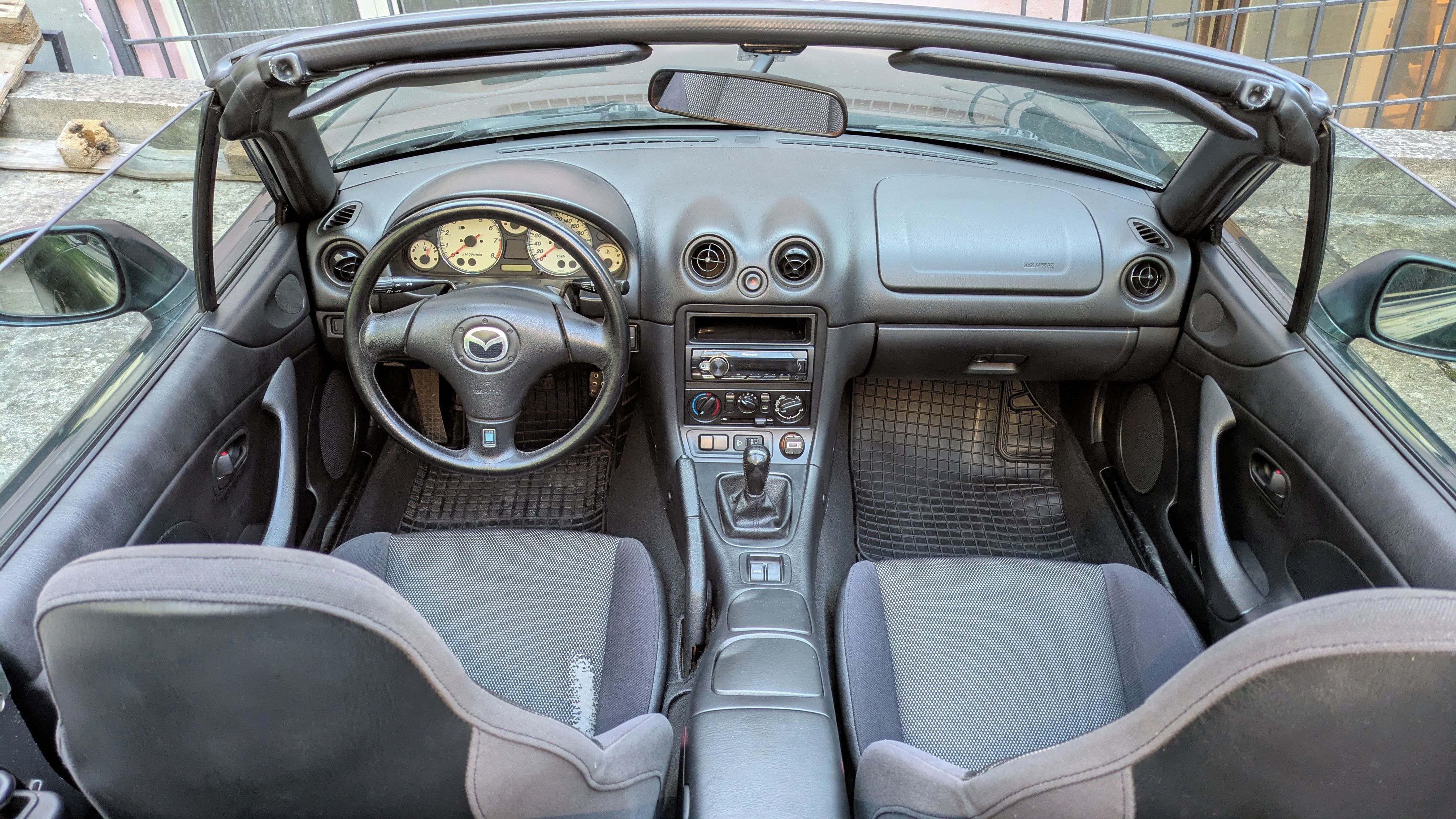 Mazda MX-5, 1.6 NB - fotka 6