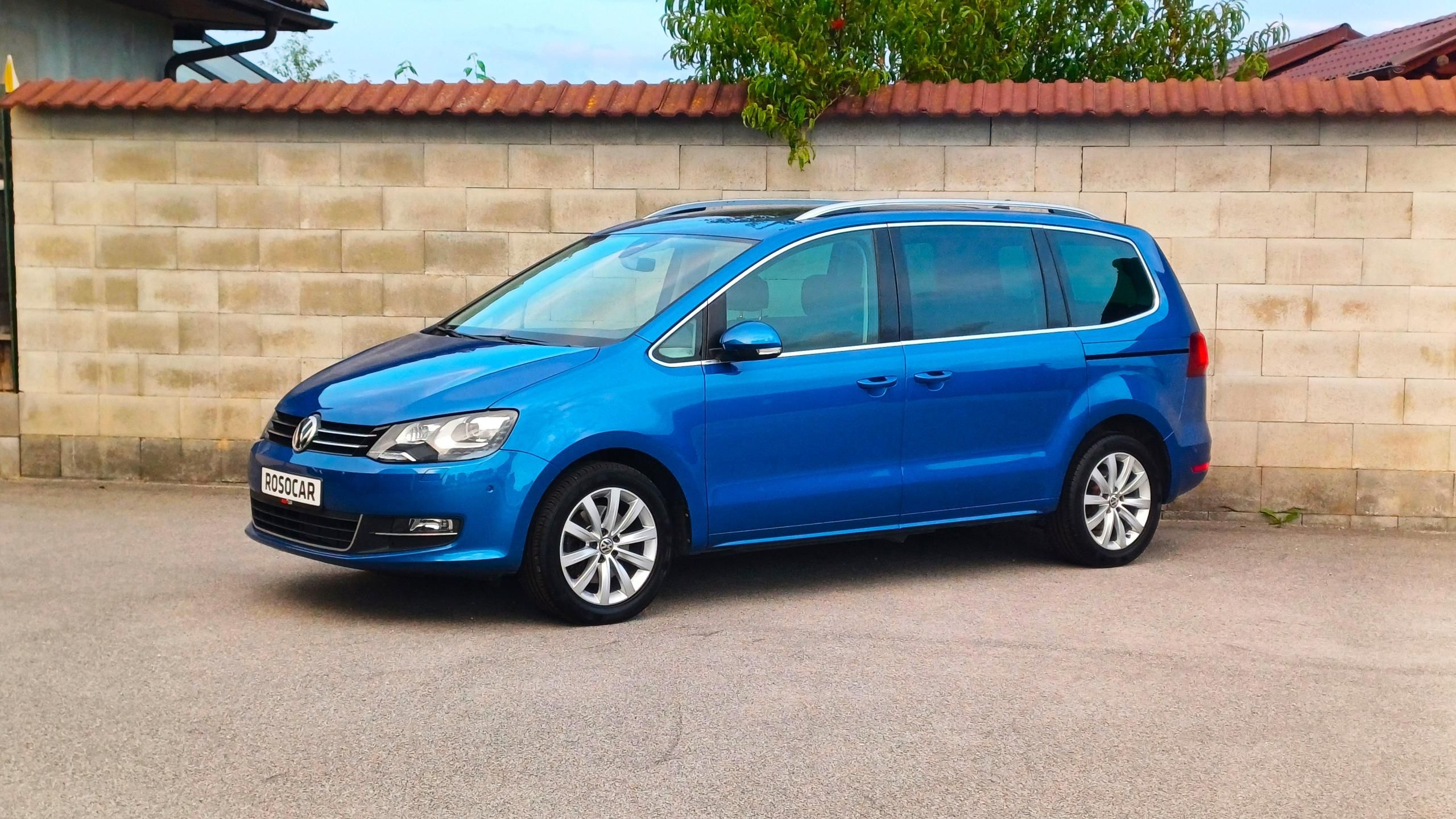 Volkswagen Sharan, 130kW 7míst PANO WEBASTO 1.ČR
