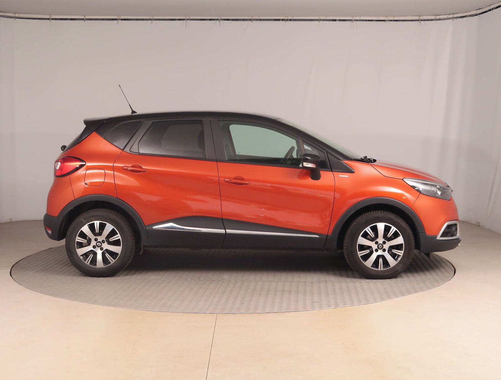 Renault Captur, 1.2 TCe, Limited, Serv.kniha - fotka 6