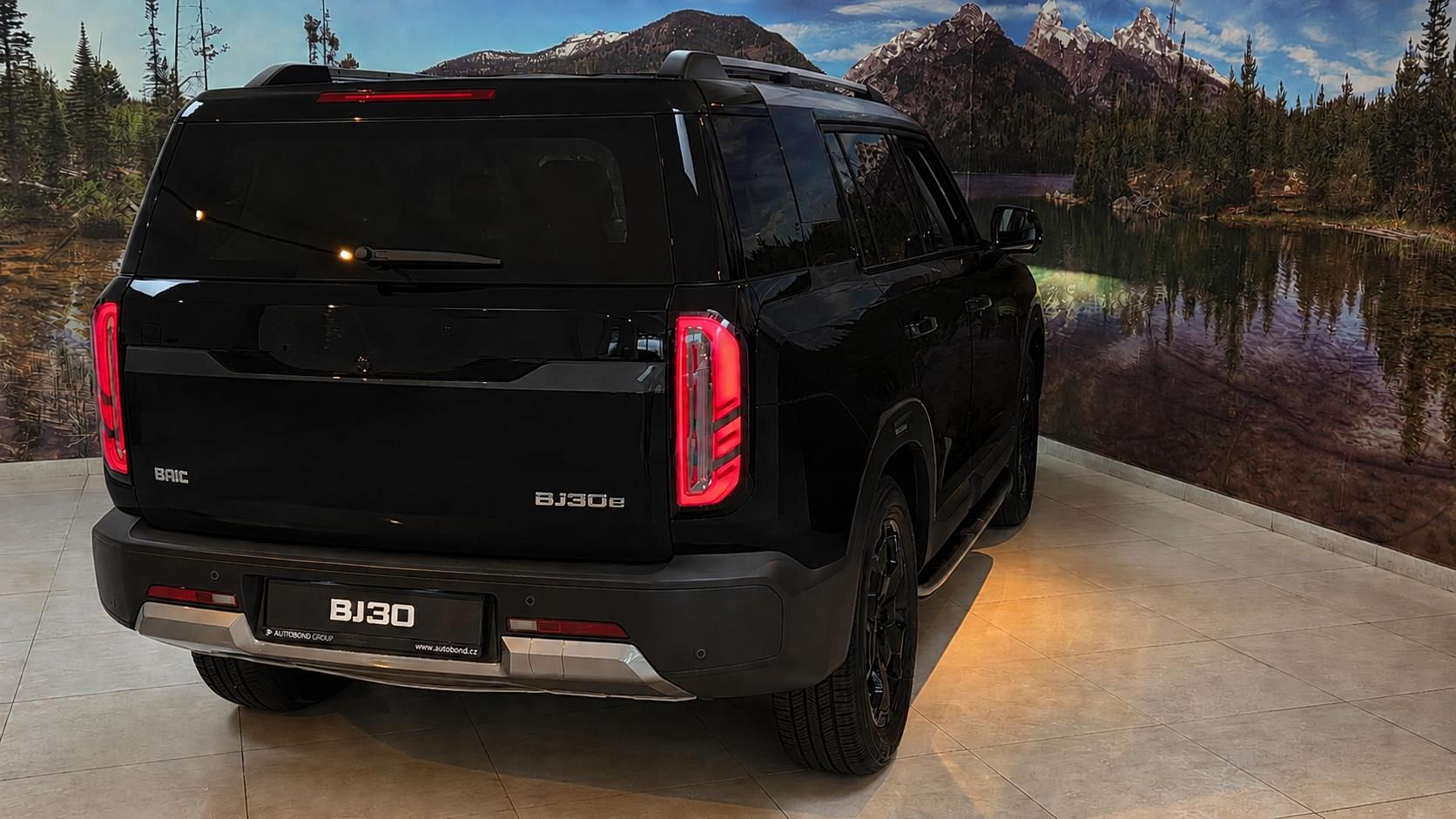 BAIC BJ30, HEV 1.5T 209kW 2DHT 4x4 ALL IN - fotka 5