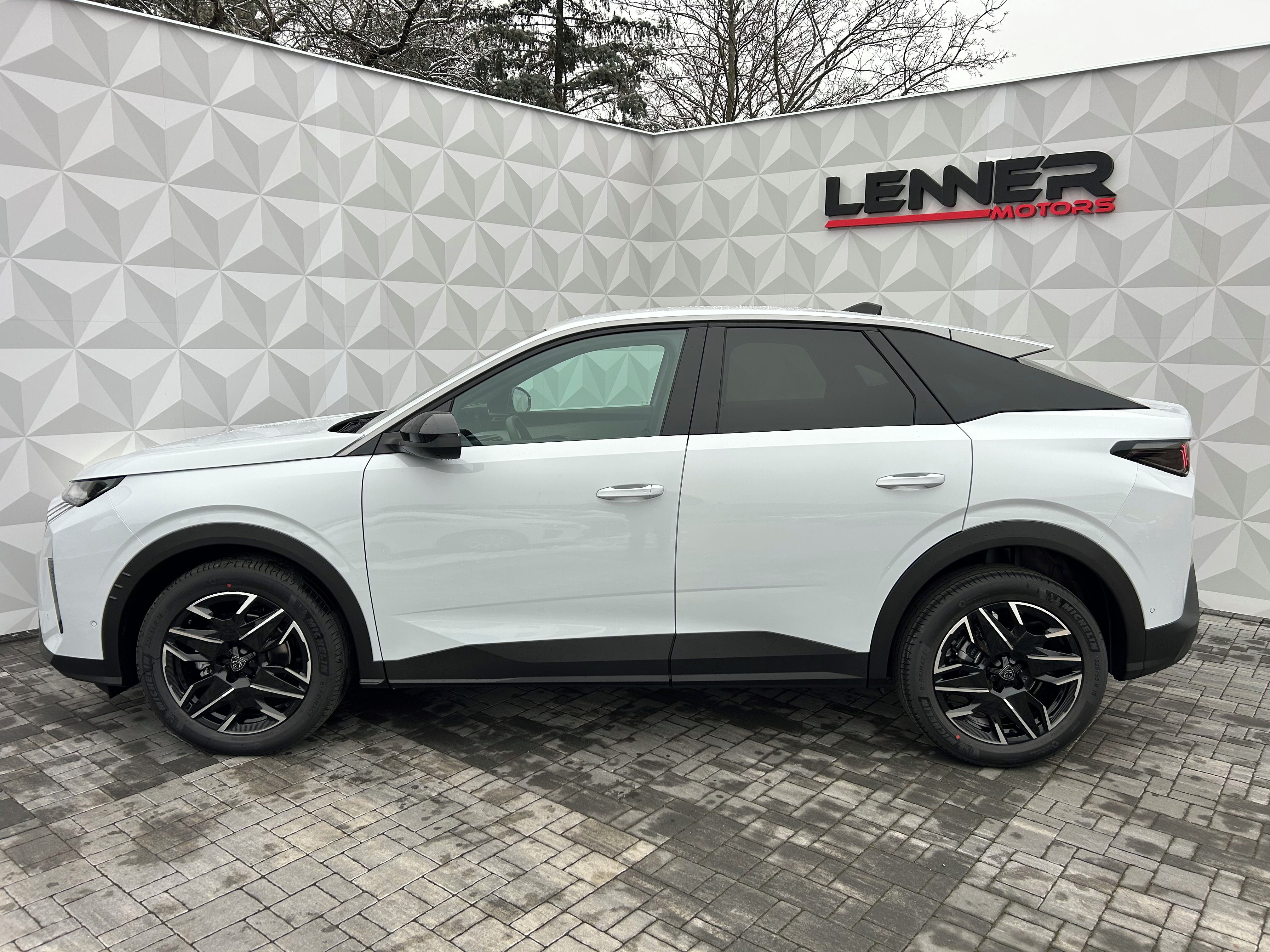 Peugeot 3008, ALLURE Hybrid 145 e-DCS6 - fotka 2