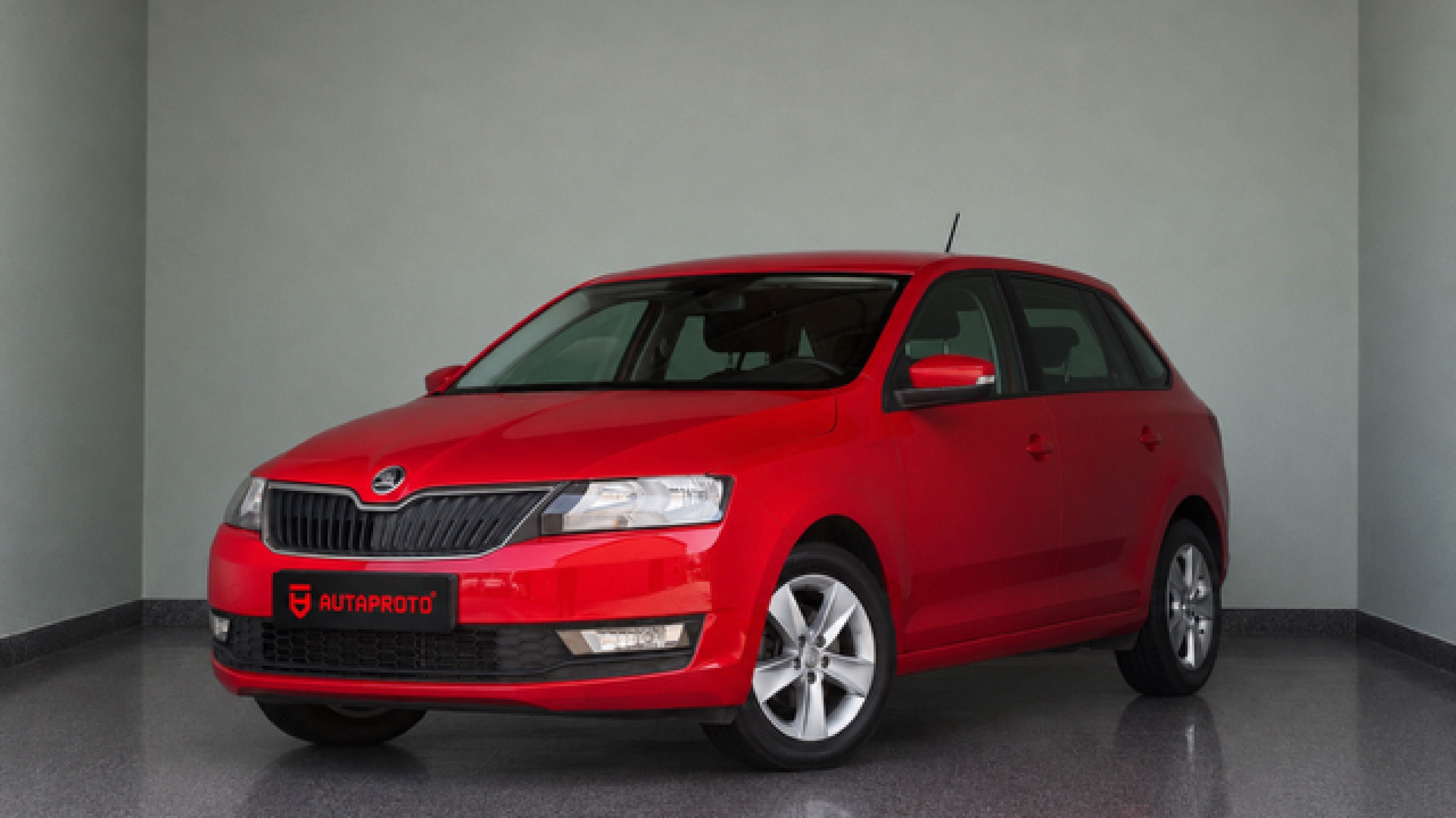 Škoda Rapid, 1.OTSi-81kW-CZ-NAVI-8xALU - fotka 2