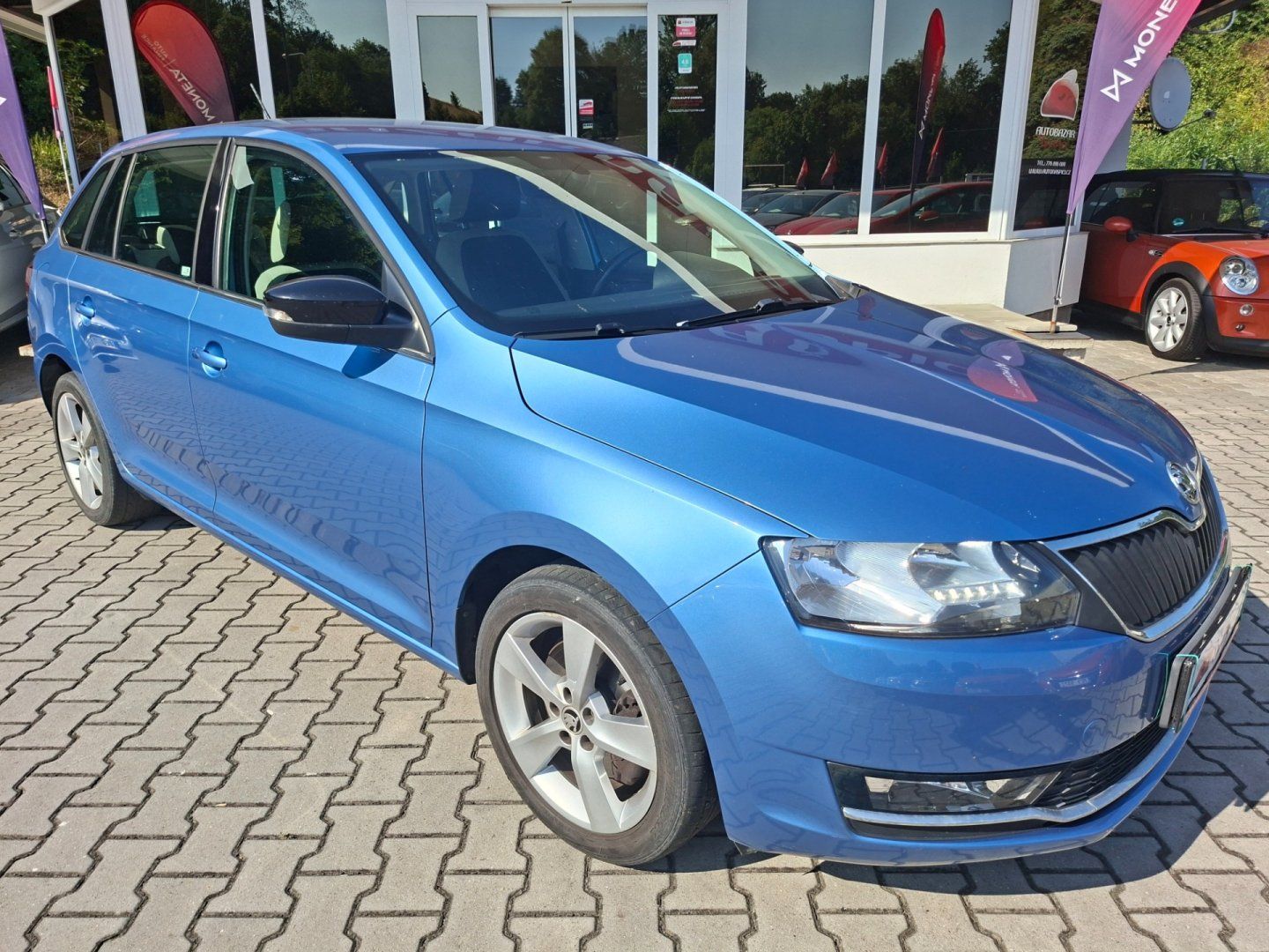 Škoda Rapid, 1.0TSI 81kW -NOVÉ V ČR-VÝBAVA