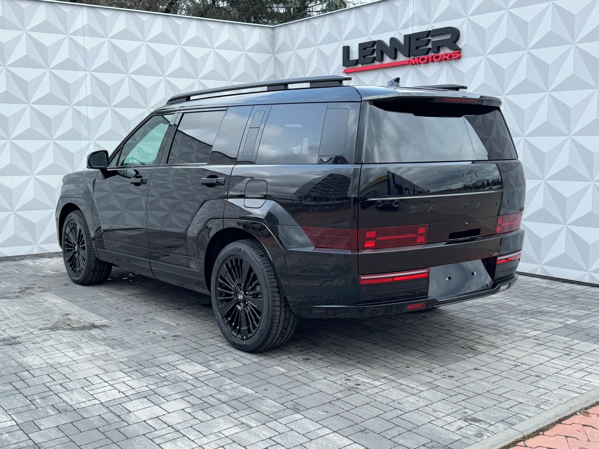 Hyundai Santa Fe, 7S 1,6 T-GDI HEV 4WD CALLIGRAP - fotka 5