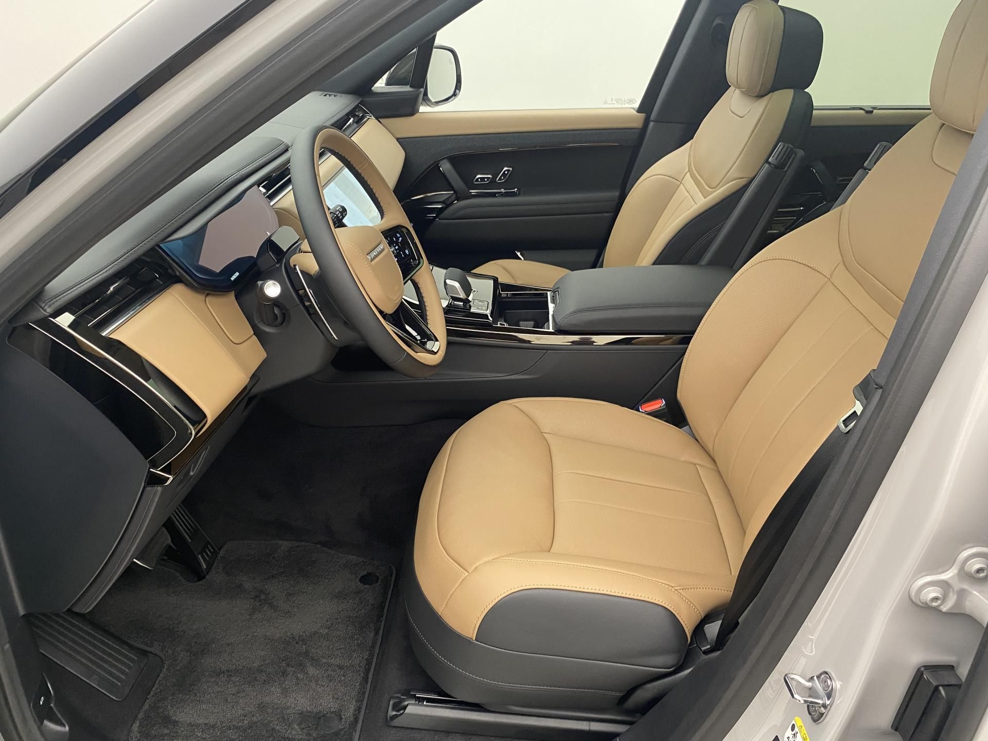 Land Rover Range Rover Sport, D350 AUTOBIOGRAPHY AWD - fotka 3