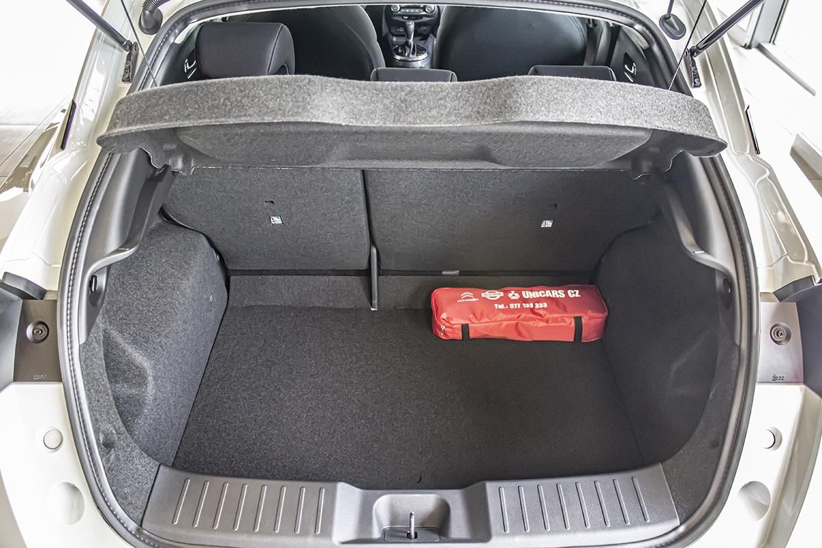 Nissan Juke, 1,0 DIG-T 2WD 7DCT N-CONNECTA - fotka 4