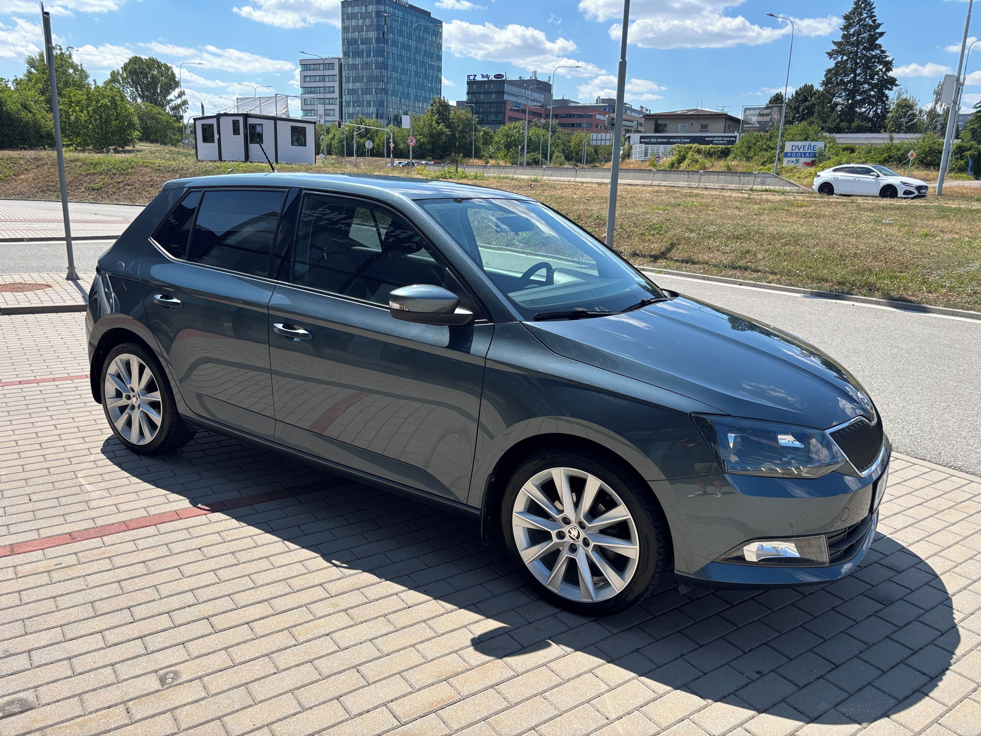 Škoda Fabia, 1.2TSi 66kW ČR - fotka 5