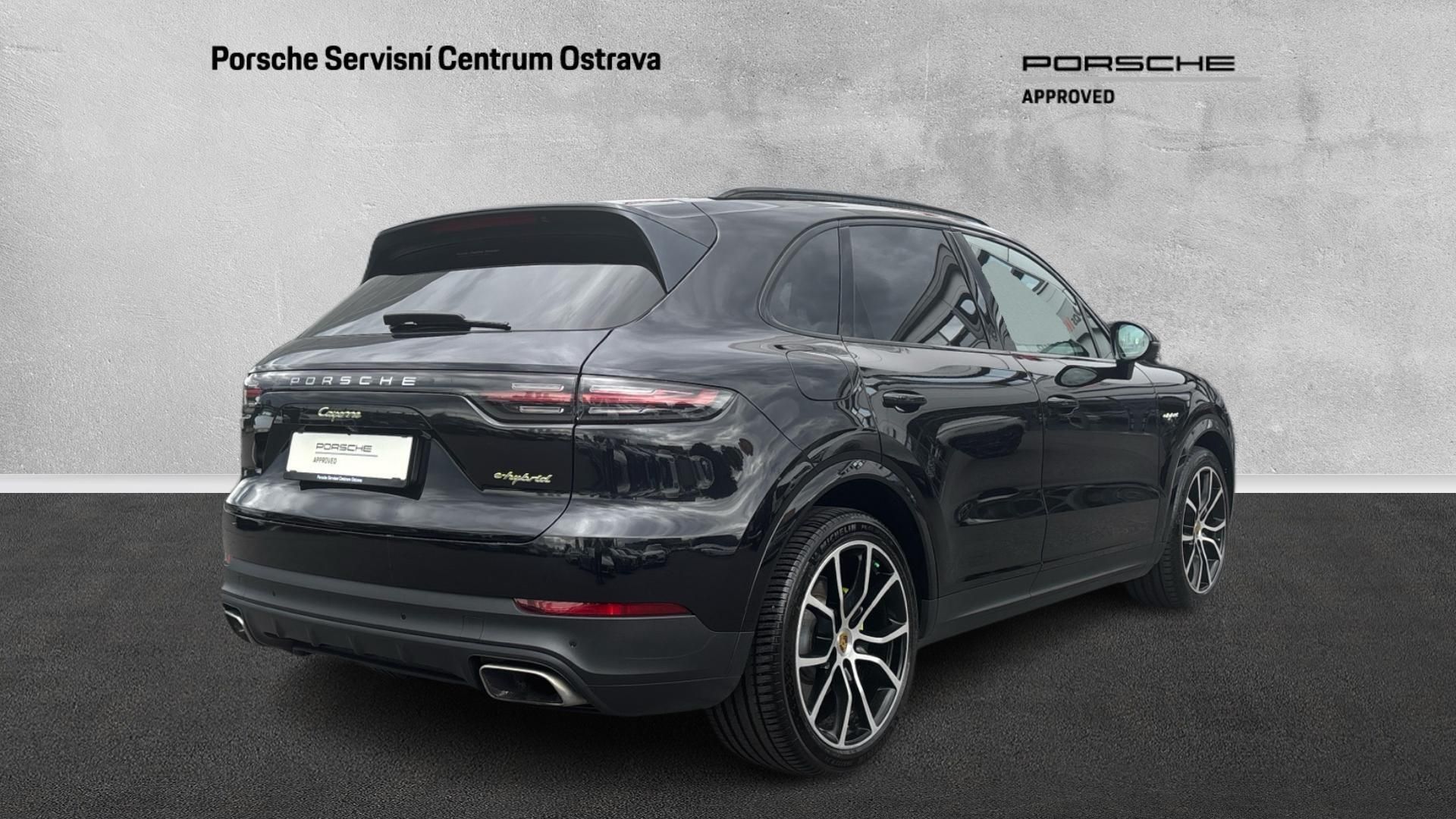 Porsche Cayenne, E-HYBRID - fotka 6