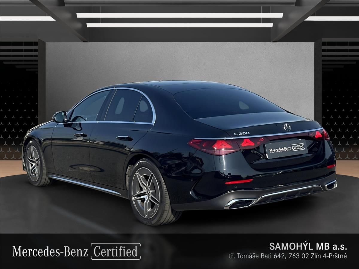 Mercedes-Benz Třídy E, 2,0 E 200 AMG linie - fotka 3