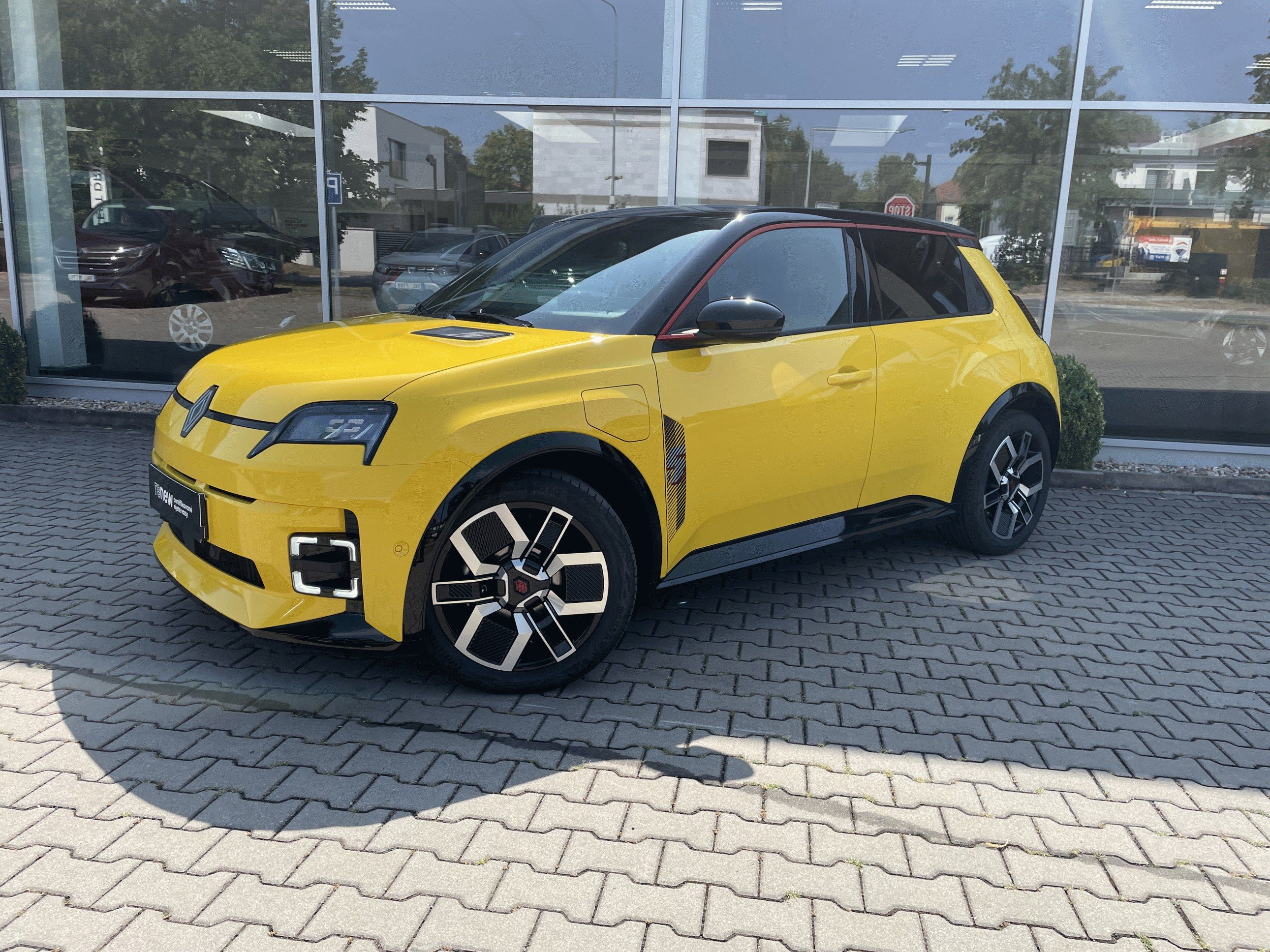Renault R5, E-Tech 52 kWh Iconic cinq150k