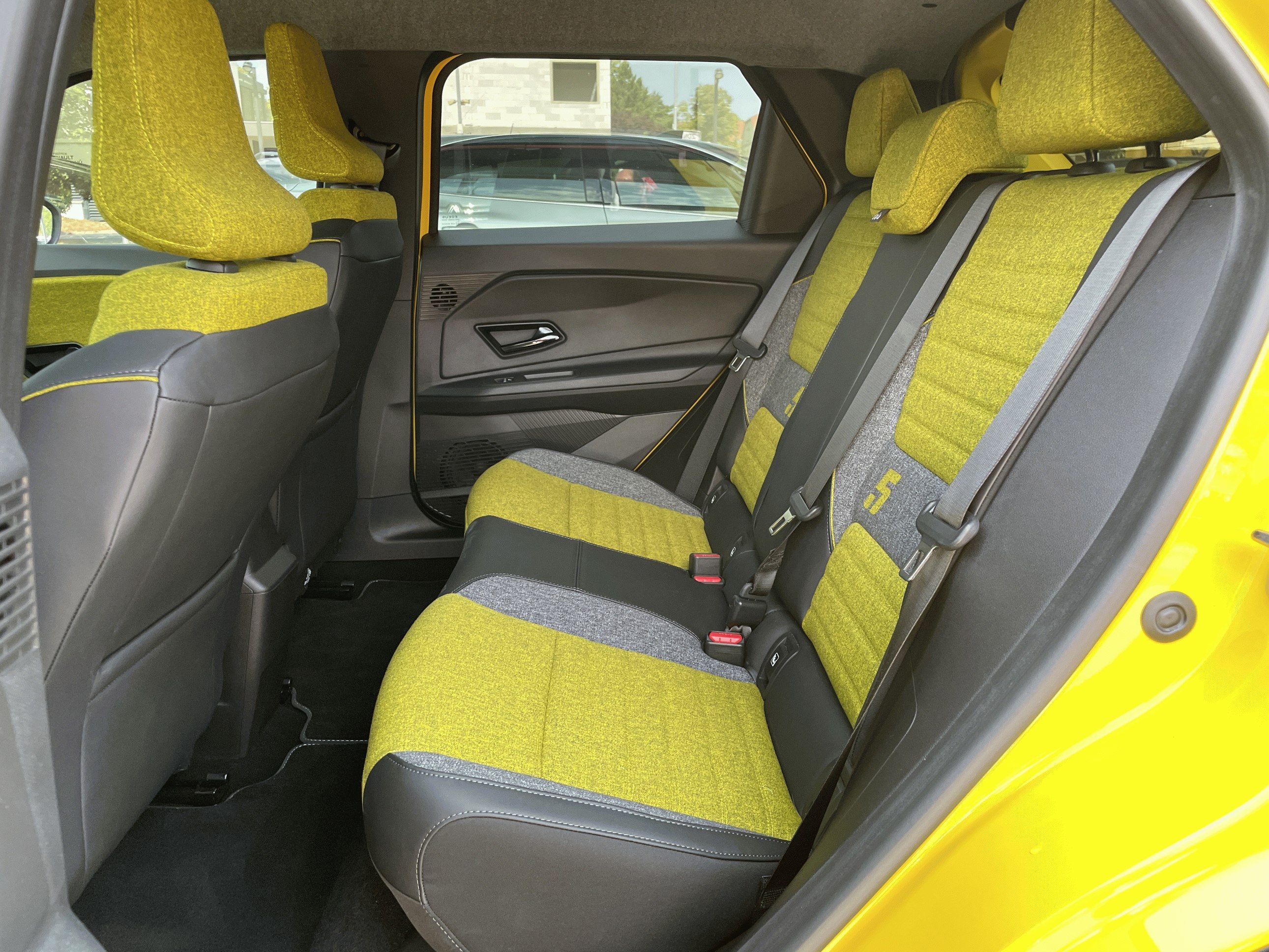 Renault R5, E-Tech 52 kWh Iconic cinq150k - fotka 6