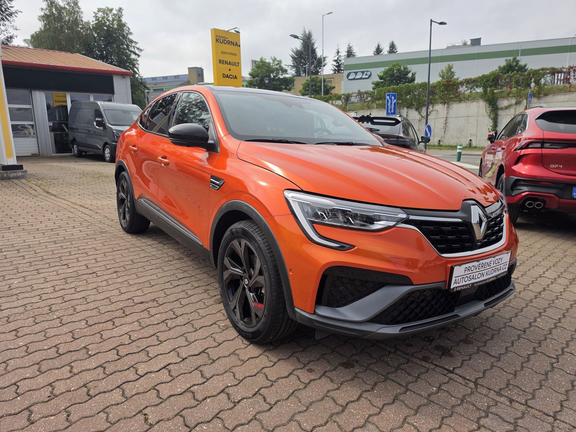 Renault Arkana, 1.6 E-Tech R.S. Line vč TZ