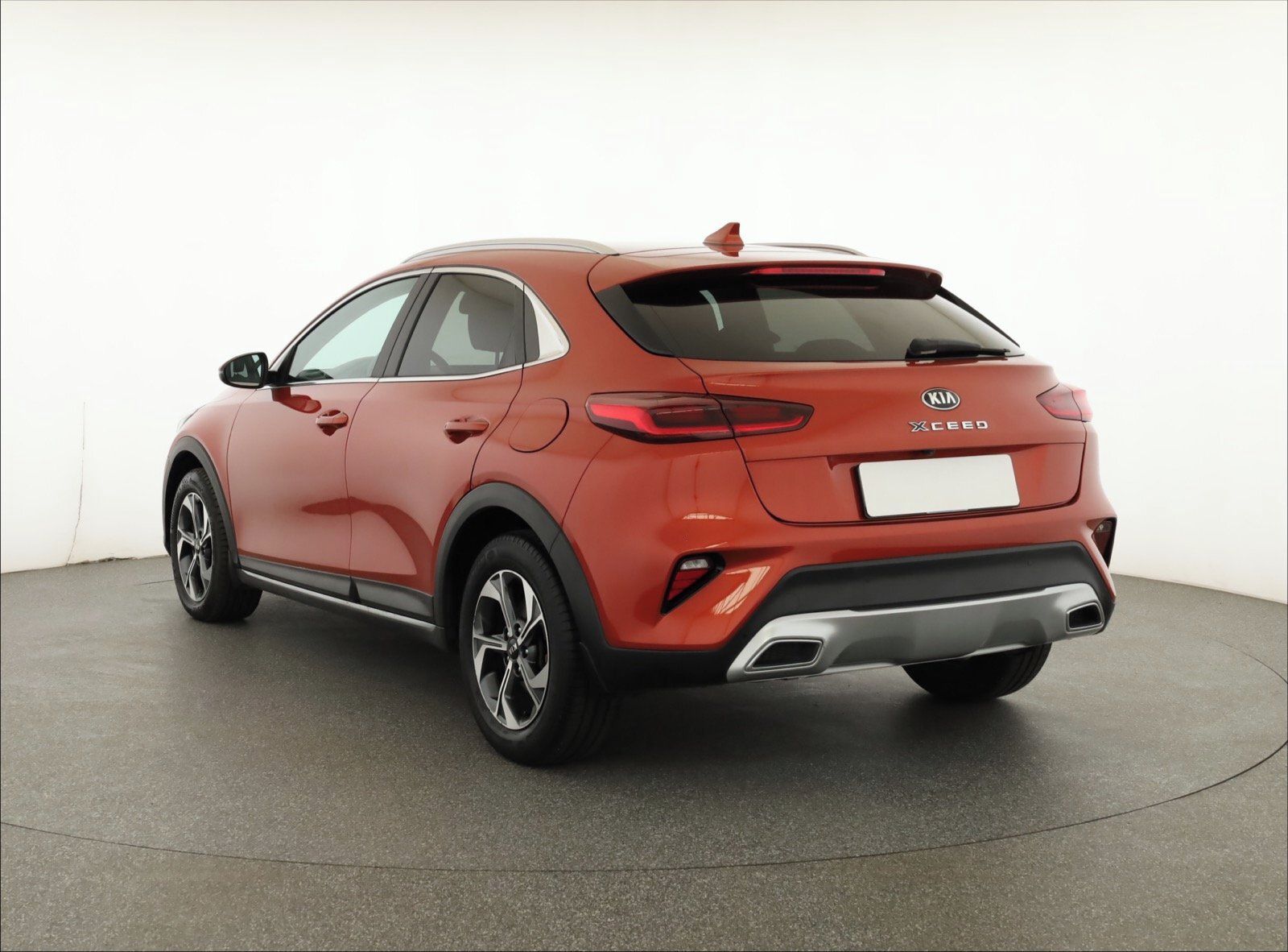 Kia XCee´d, 1.5 T-GDI, Automat, Serv.kniha - fotka 4