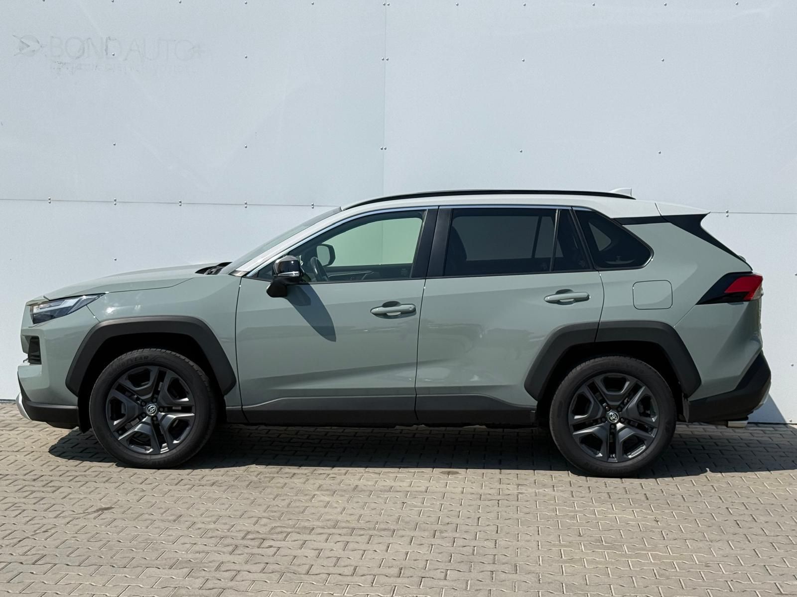Toyota Rav4, 2.5 HSD e-CVT AWD Adventure - fotka 3