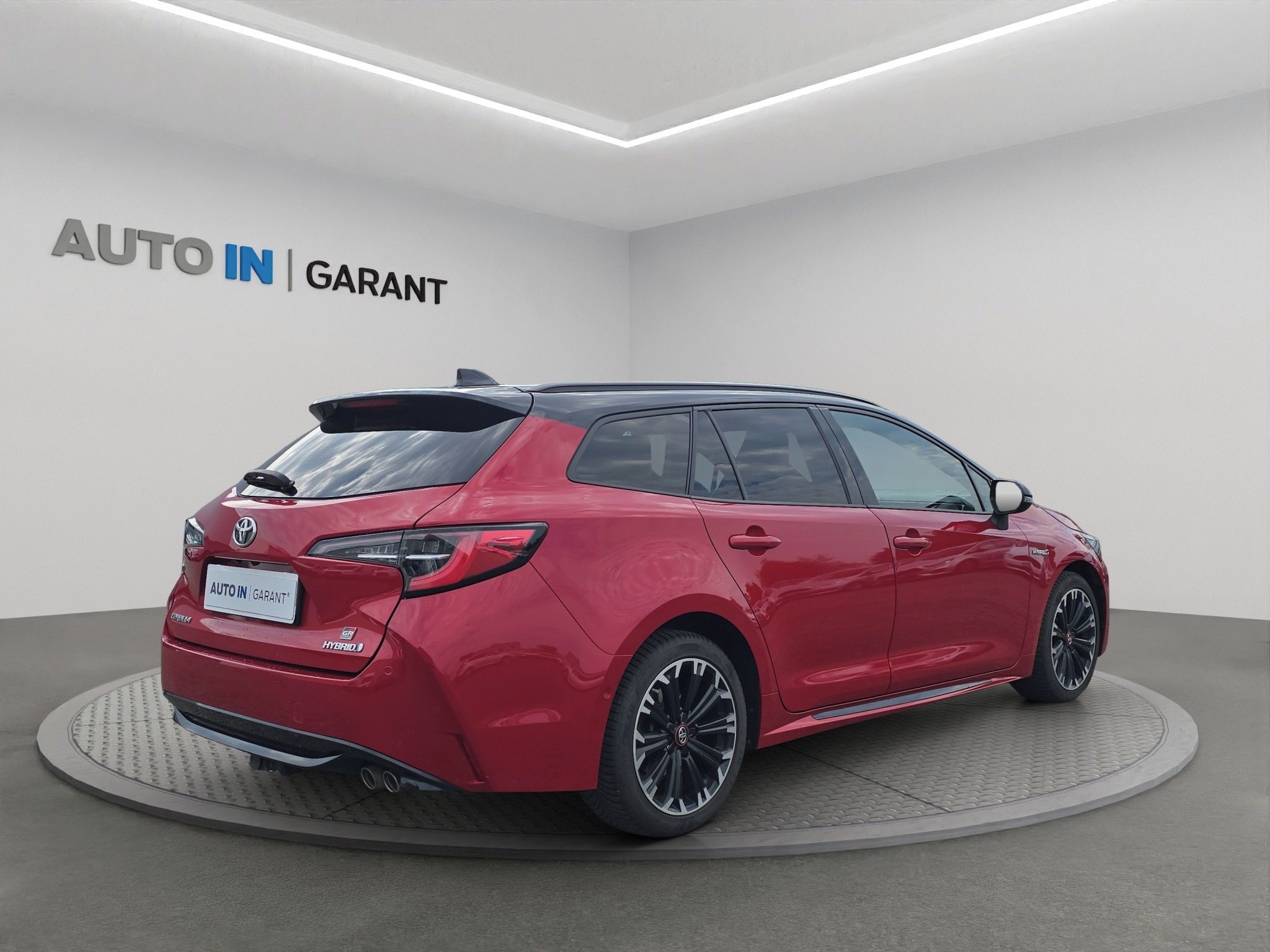 Toyota Corolla, GR Sport 2.0 HEV A/T 131kw, se - fotka 5