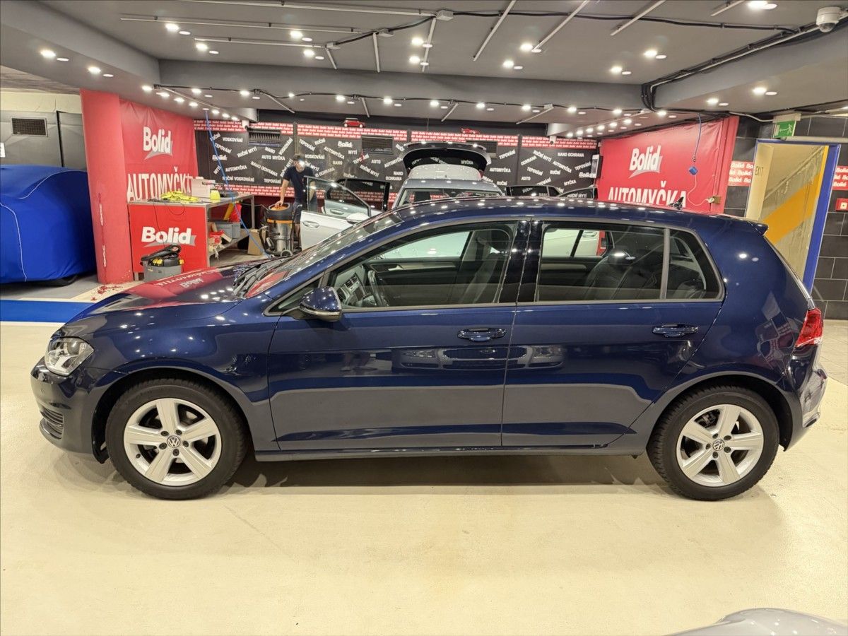 Volkswagen Golf, 1,2 TSI  Comfortline - fotka 2