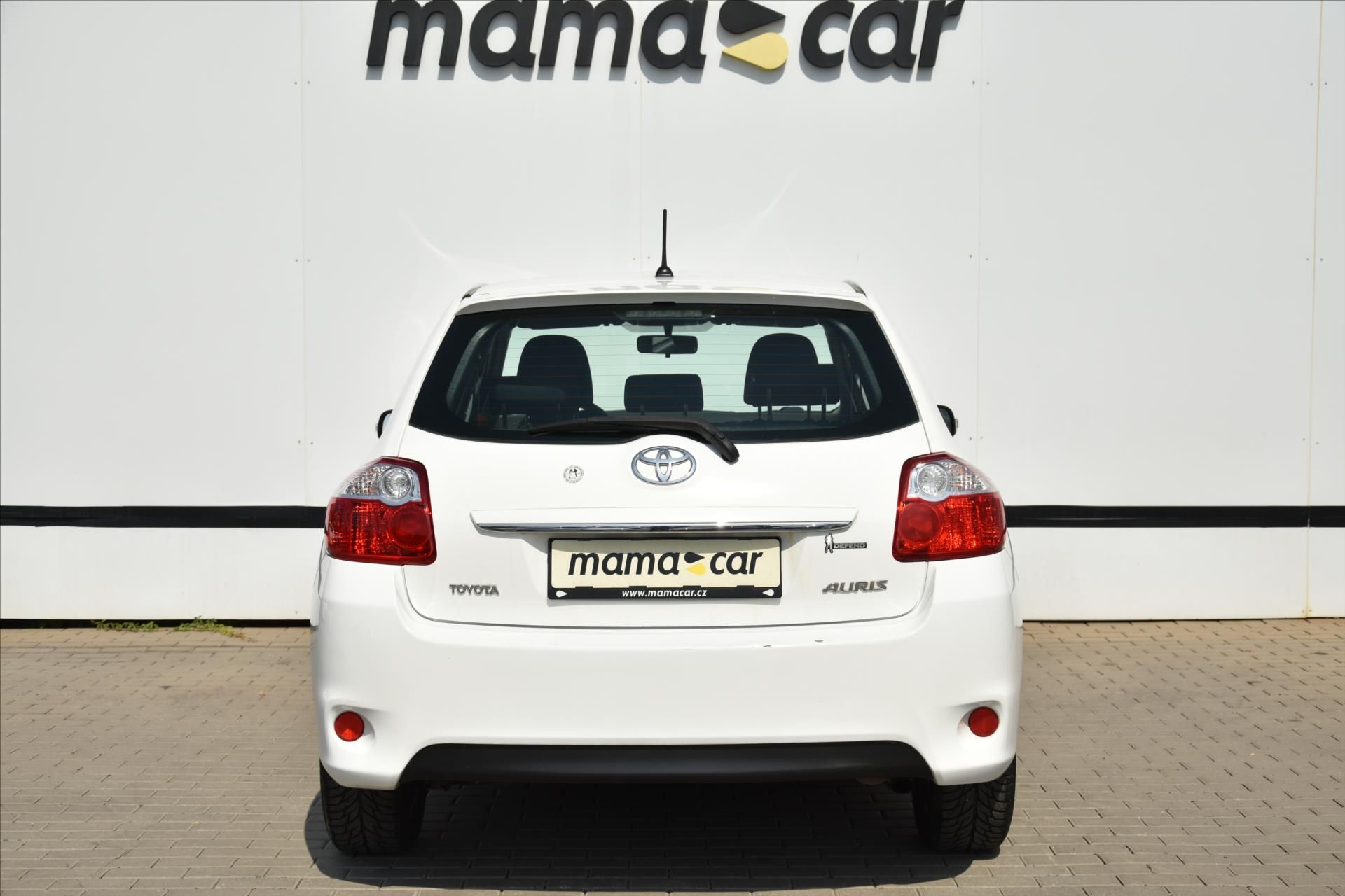 Toyota Auris, 1.6 VVTI 97kW ČR - fotka 6