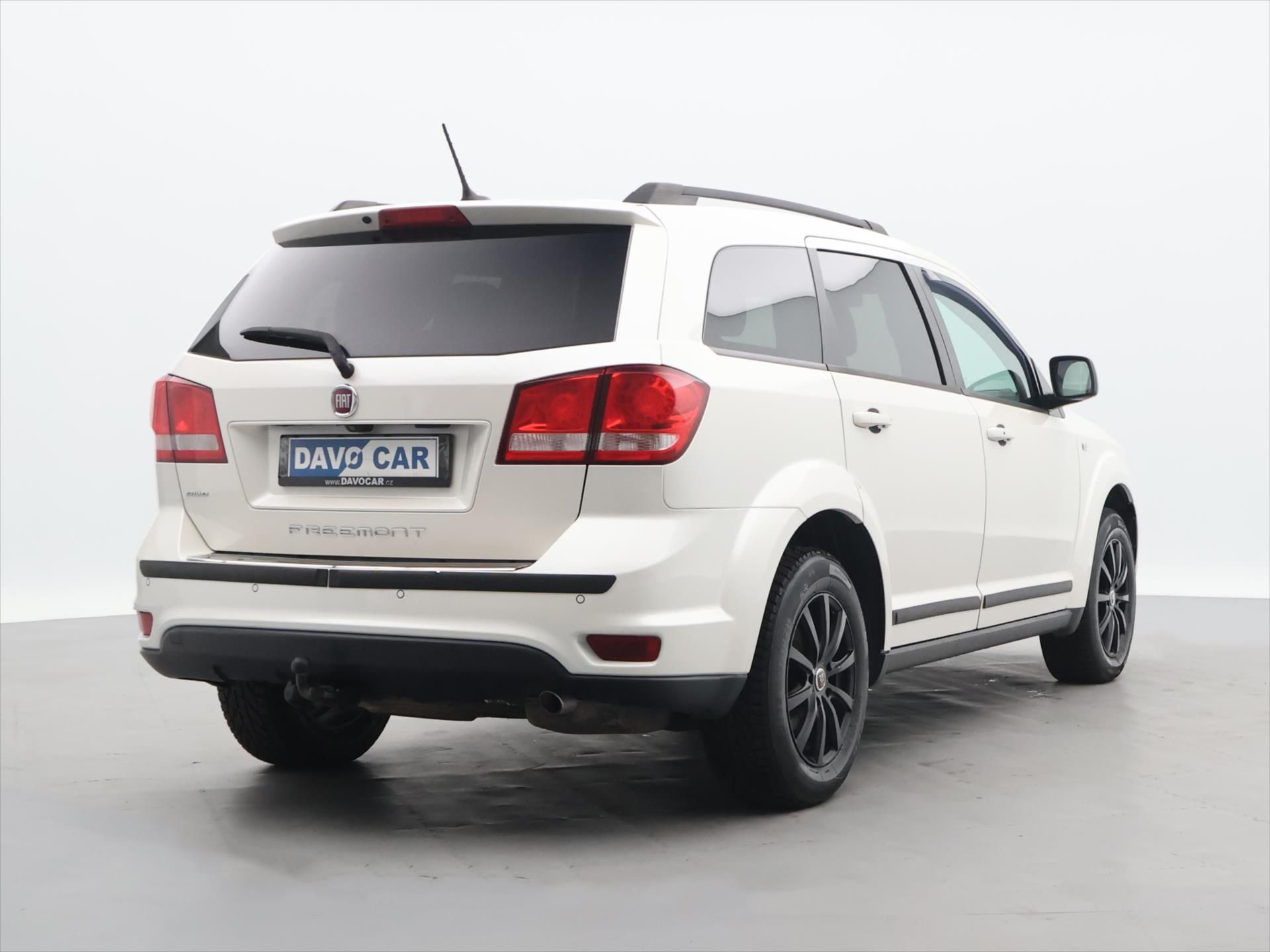 Fiat Freemont, 2,0 MJT Aut. AWD CZ 7Míst Kůže - fotka 5
