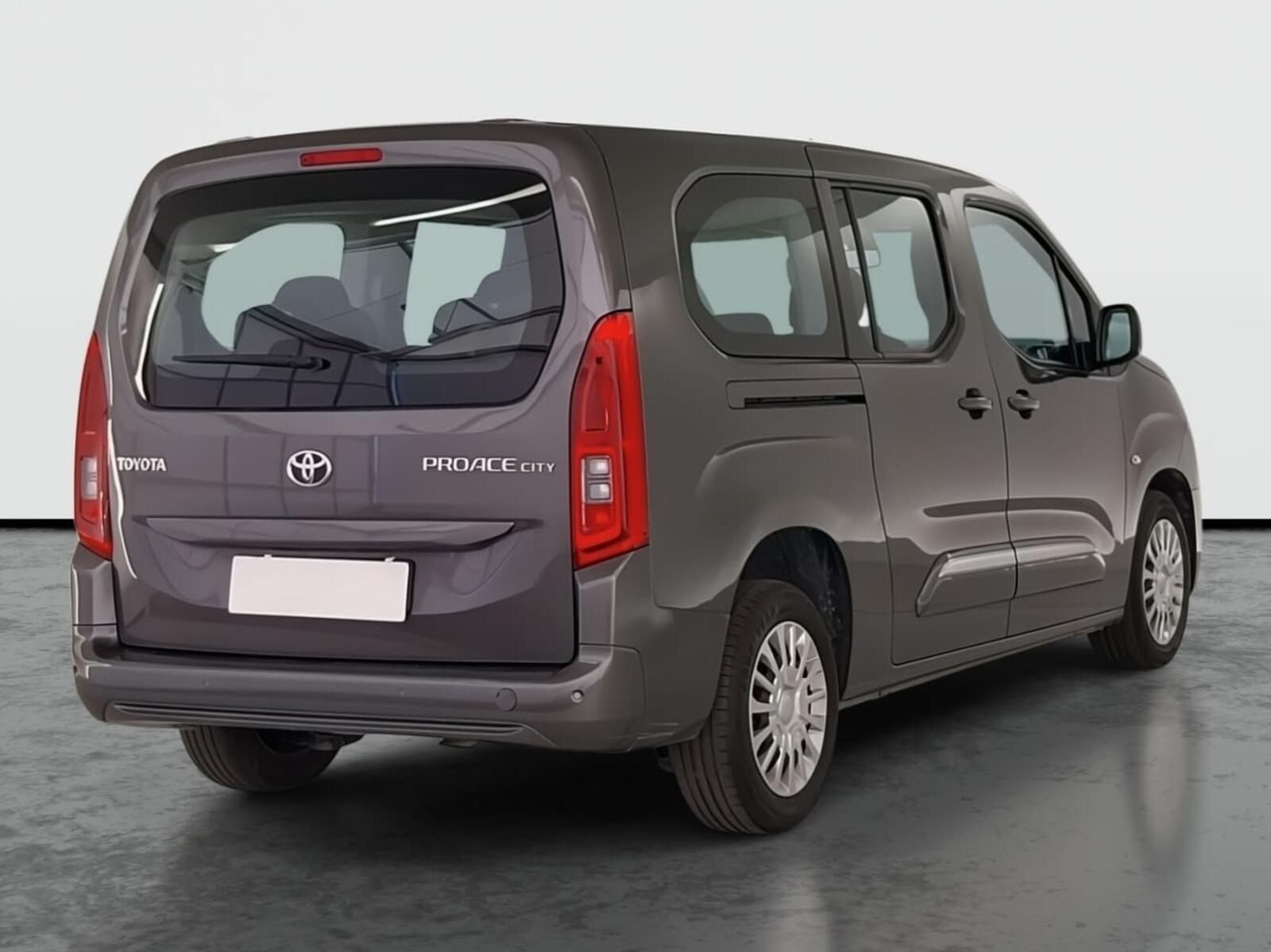 Toyota Proace City Verso, Maxi 1.2 T, 7Míst, Klima, 1Maj - fotka 5