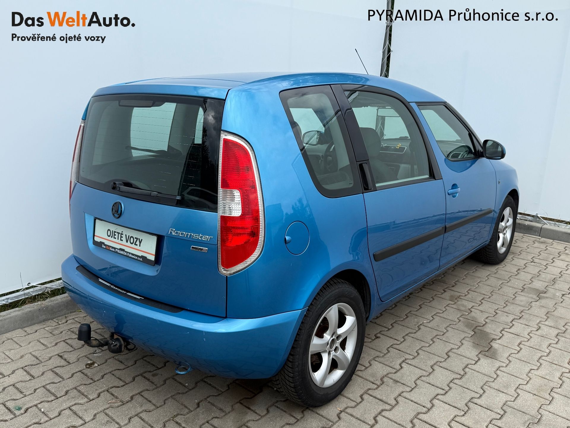 Škoda Roomster, 1.6 16V 77 kW Ambiente - fotka 2