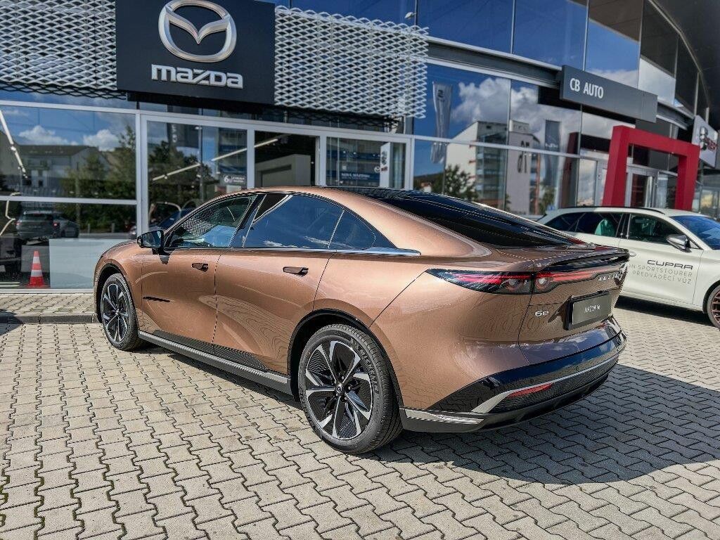 Mazda 6e, EV 258ps - fotka 3