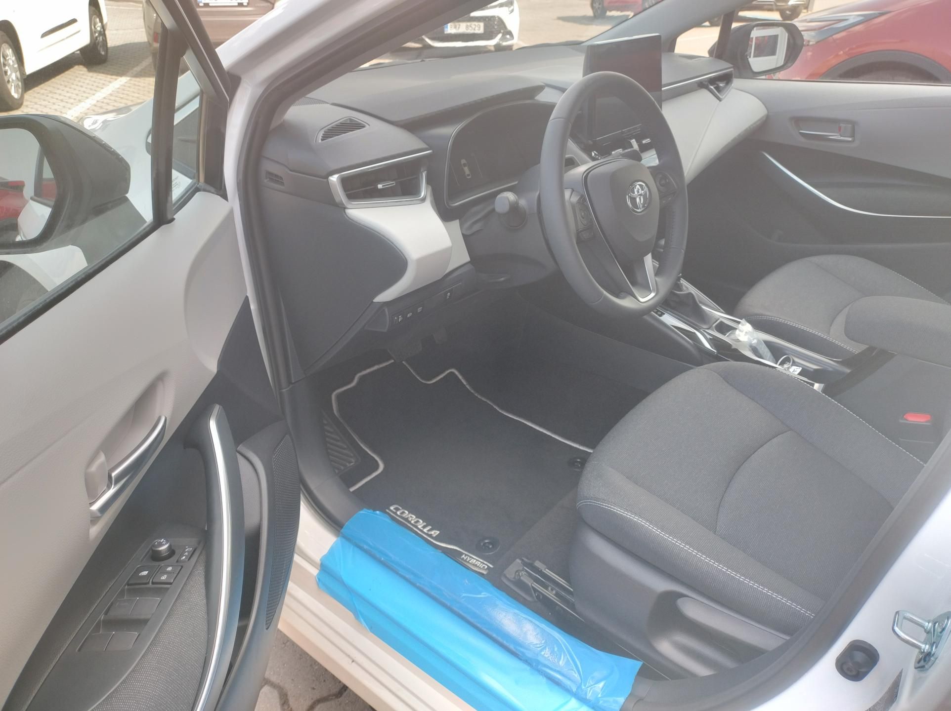 Toyota Corolla, SD 1.8 FHEV Comfort - fotka 5