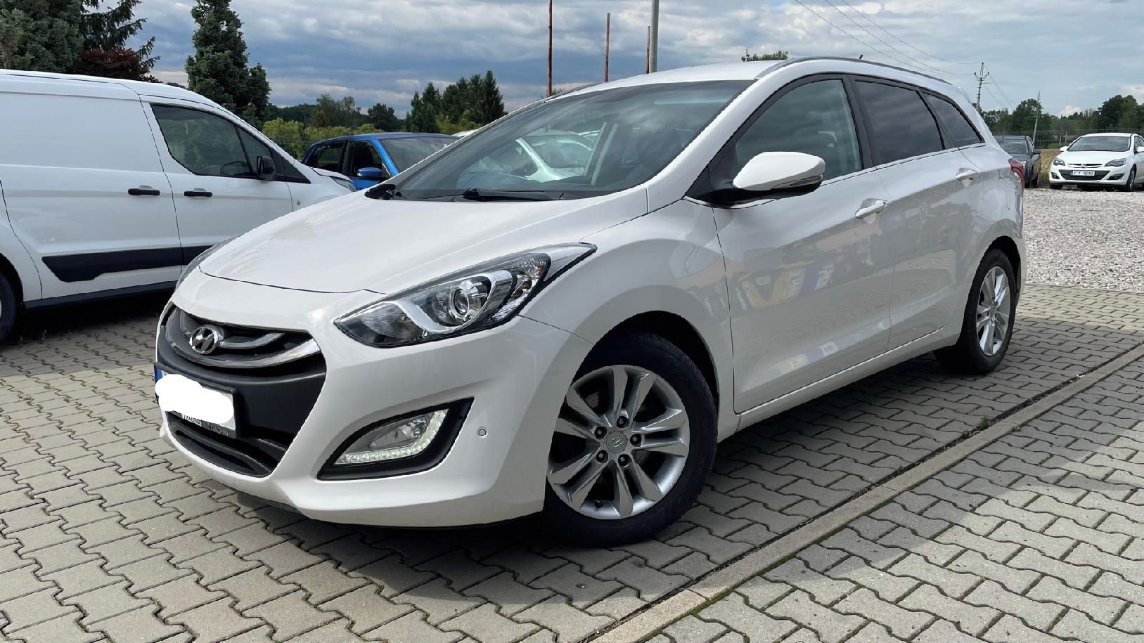 Hyundai i30, 1.4i CVVT - fotka 2