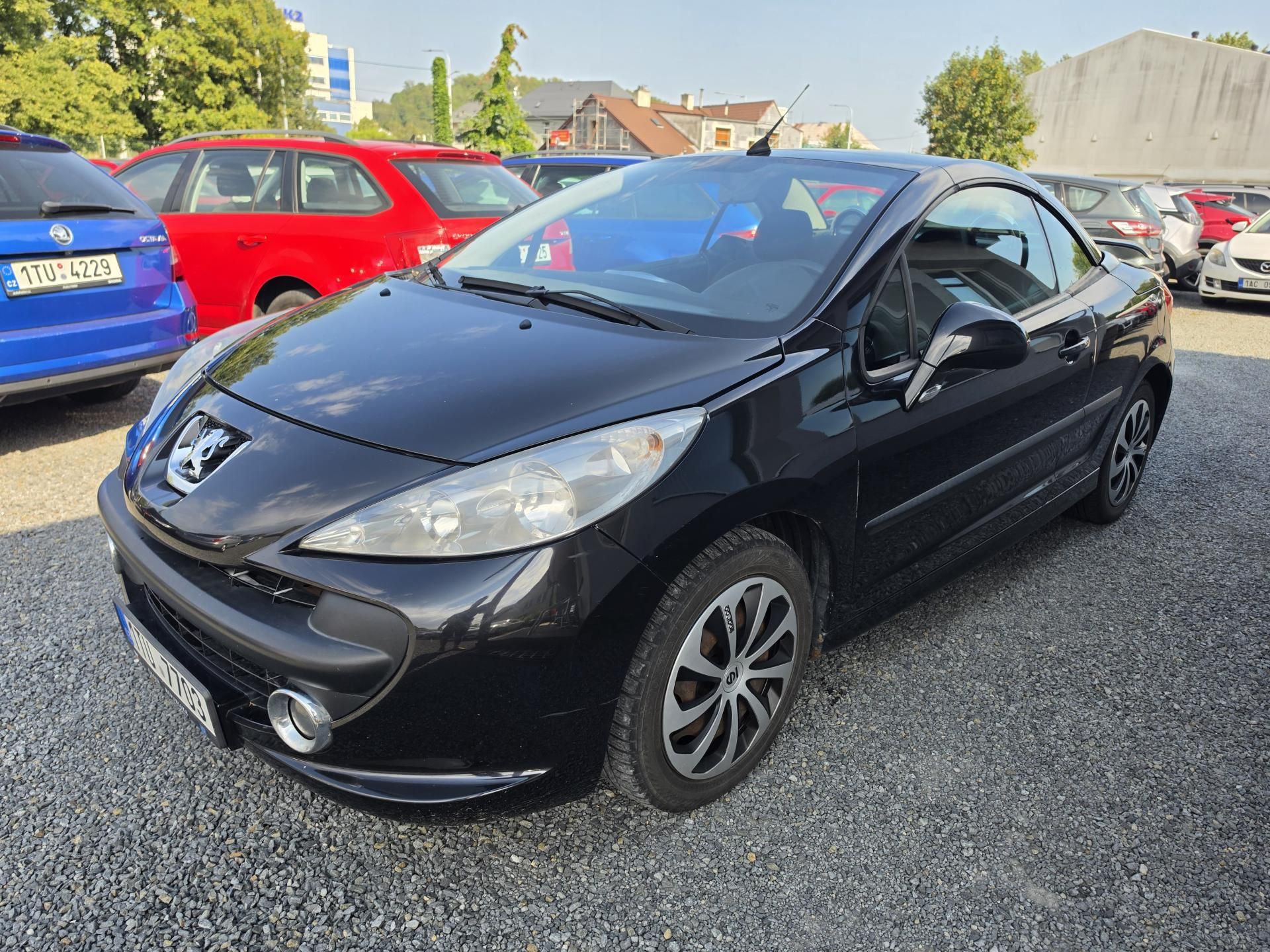 Peugeot 207, 1.6 i Kabriolet - fotka 3