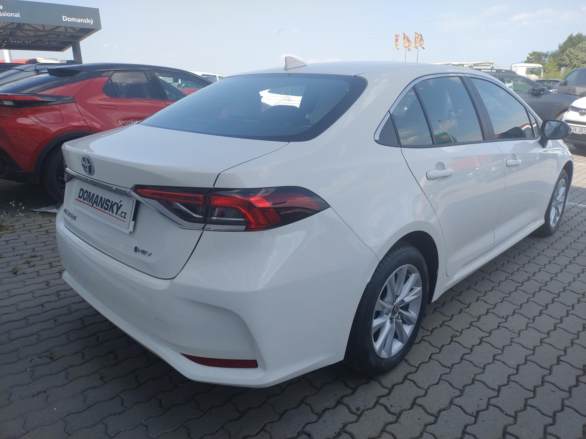 Toyota Corolla, SD 1.8 FHEV Comfort - fotka 4