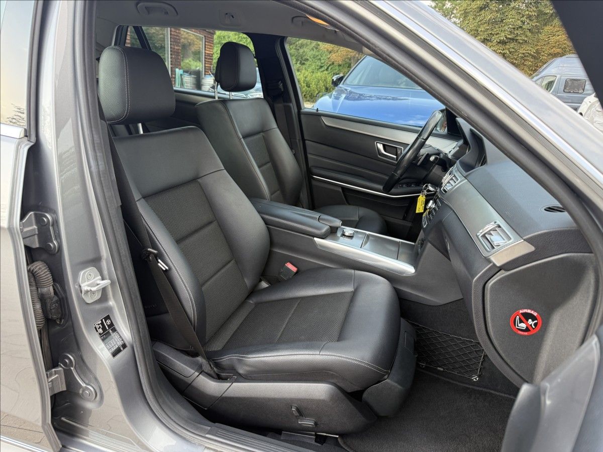Mercedes-Benz Třídy E, E 300de Hybrid Vzduch - fotka 6