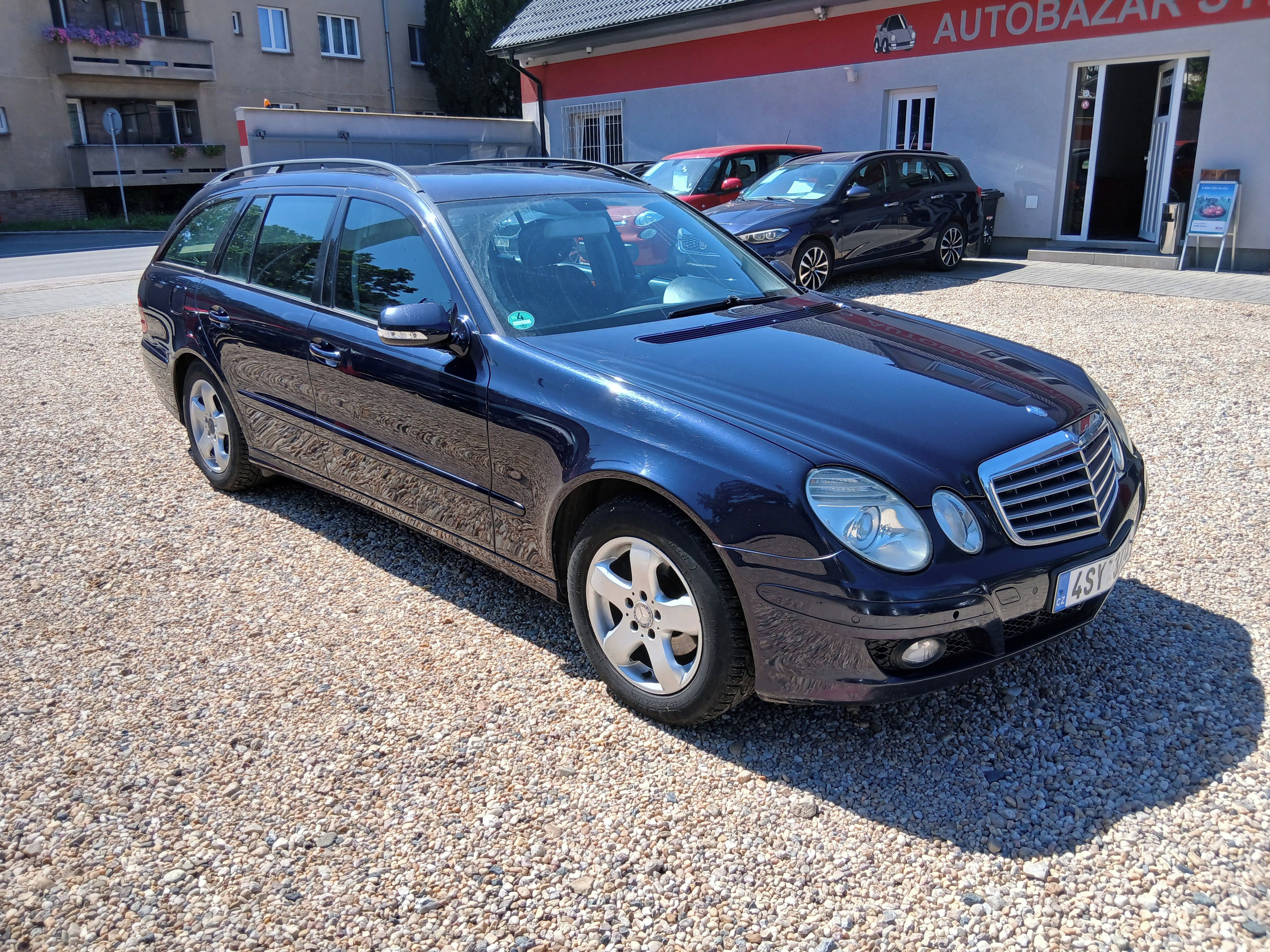 Mercedes-Benz Třídy E, 220CDi 125KW Kombi, Tažné - fotka 3